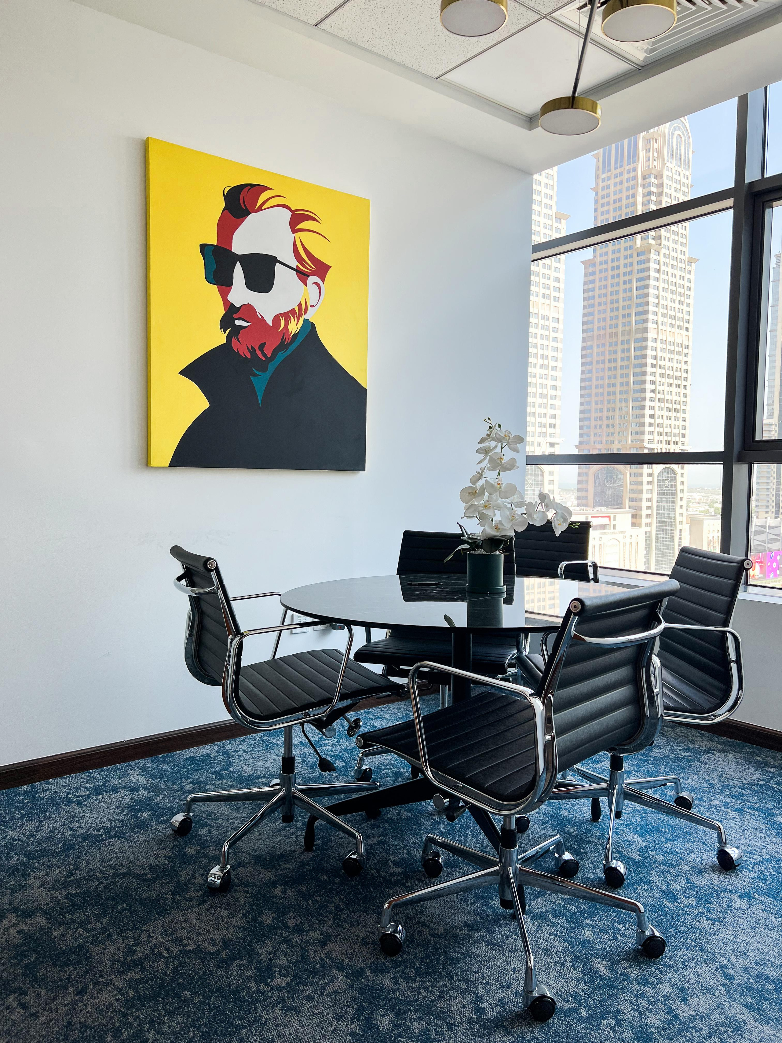 Created to order different artworks. Professional Artist, teacher of art, Artistic Photographer In Dubai (U