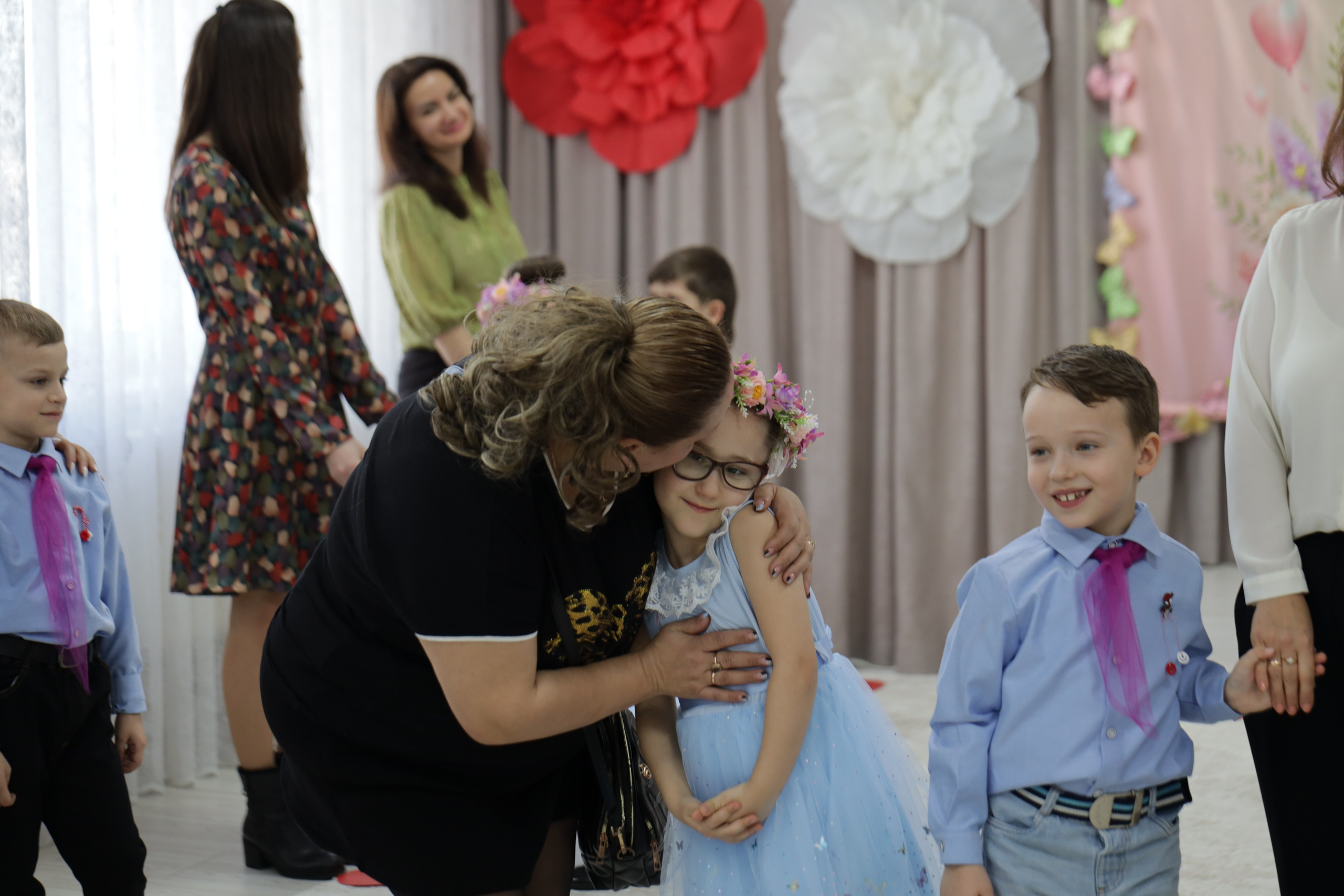 Mama în ochi de copil.... Alika Dia- Fotograf în Republica Moldova, Strășeni