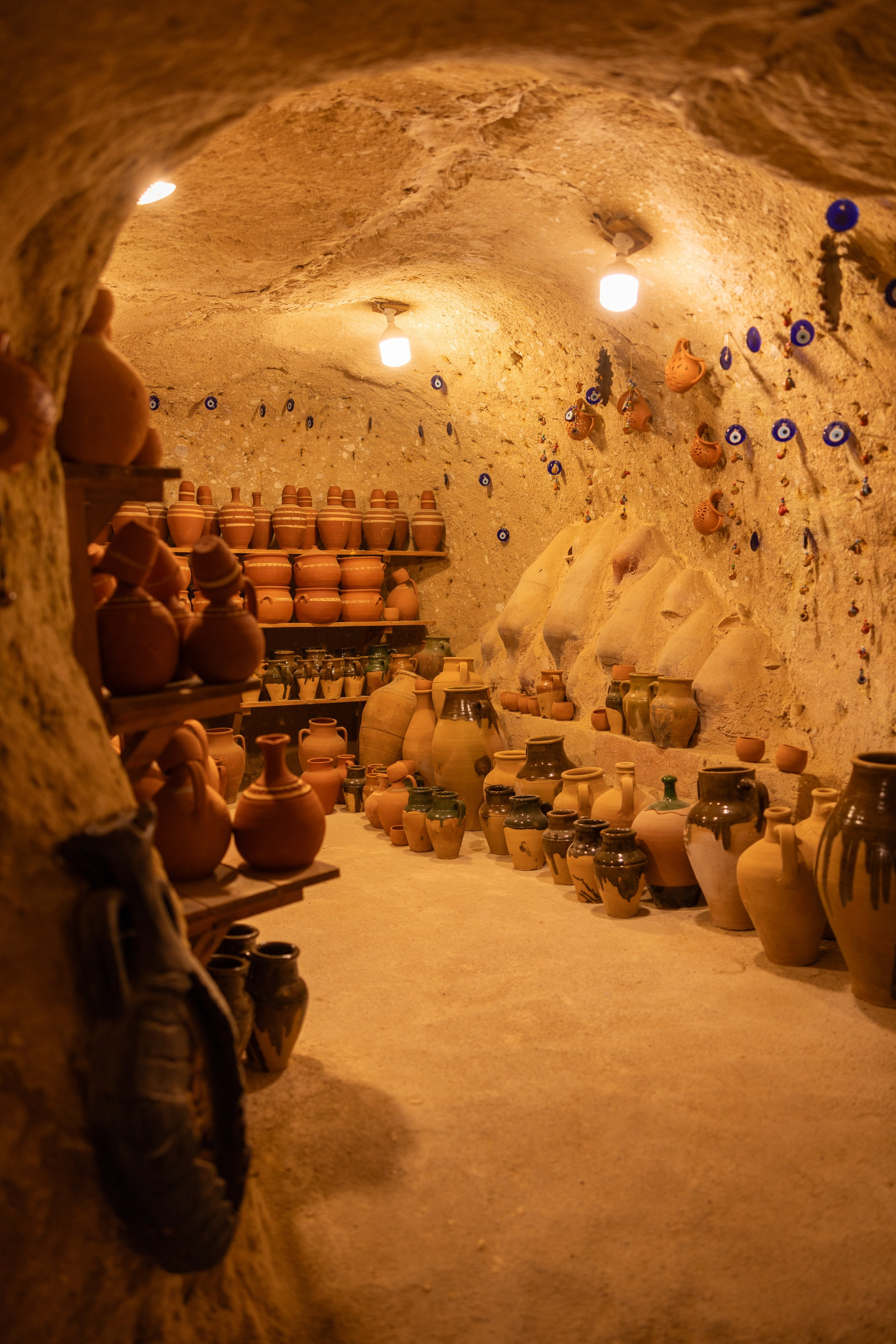 Top Must-Visit Locations in Cappadocia – Unveil the Region’s Hidden Gems. Your Guide to Cappadocia: Private Tours, Scenic Routes, Hot Air Balloon Rides, and More Adventures