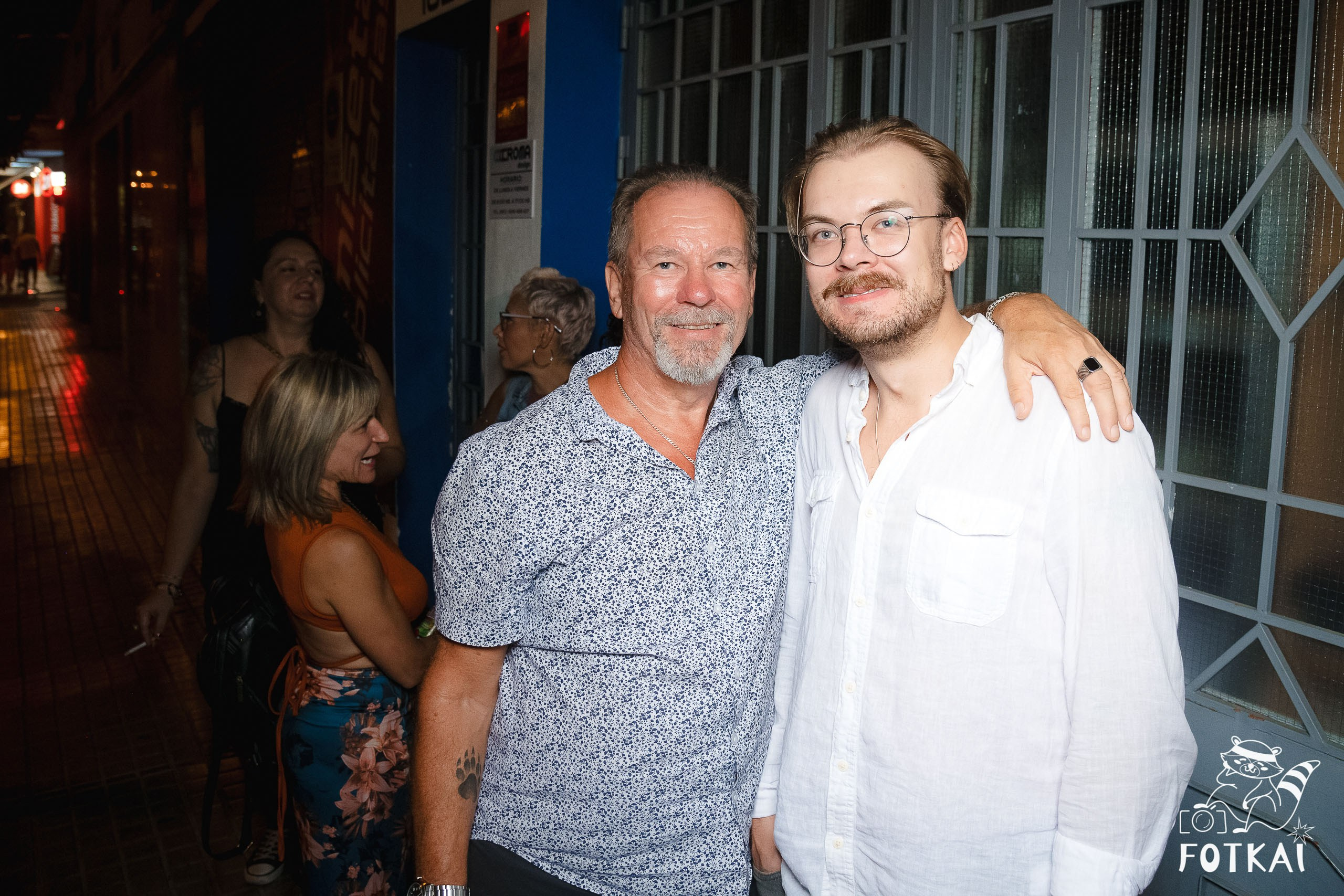 Stones of the Coast en El Paso Rock Bar Torrevieja: Reportaje fotográfico 20.09.25 | FOTKAI