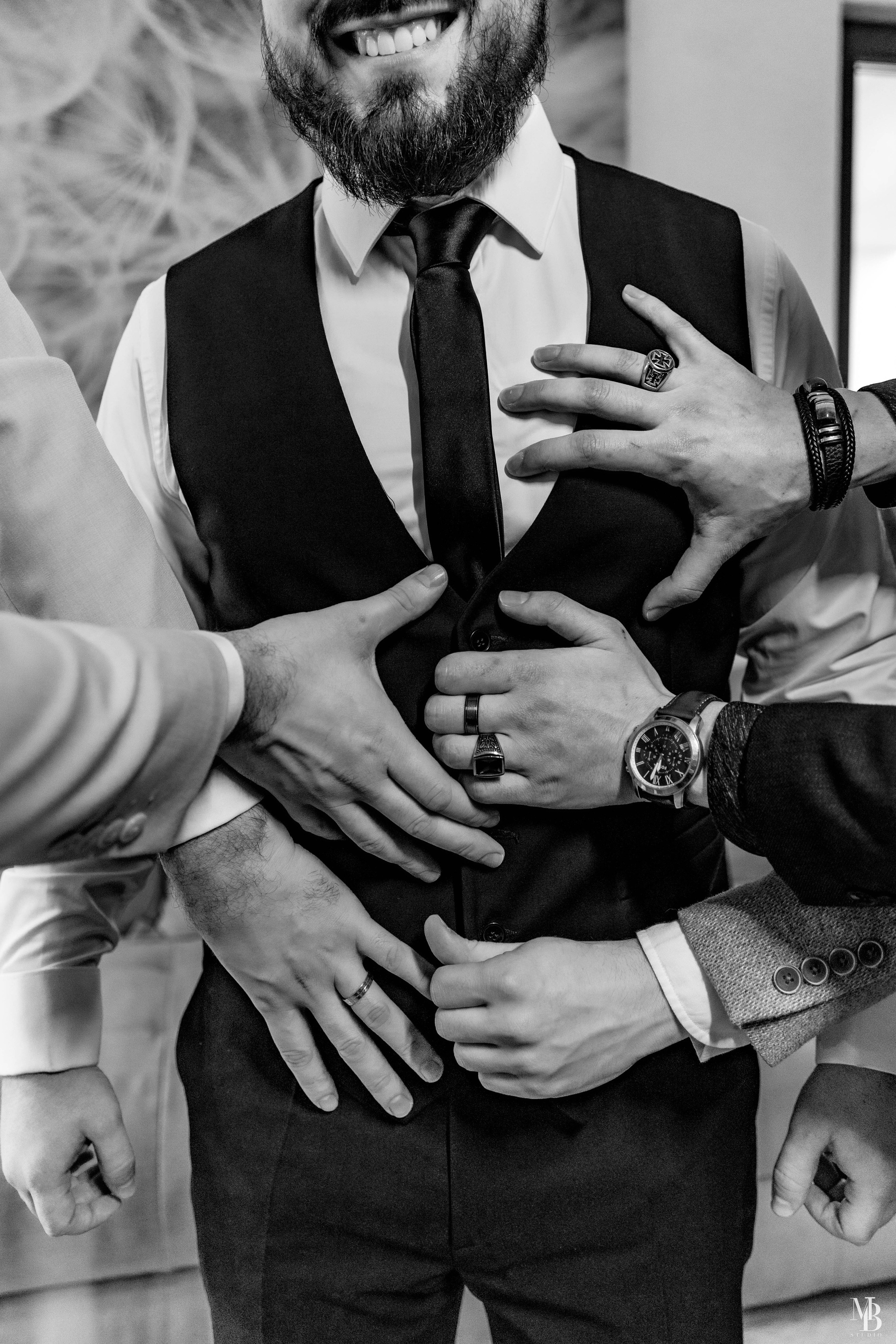 Constantin și Cătălina. MBT STUDIO