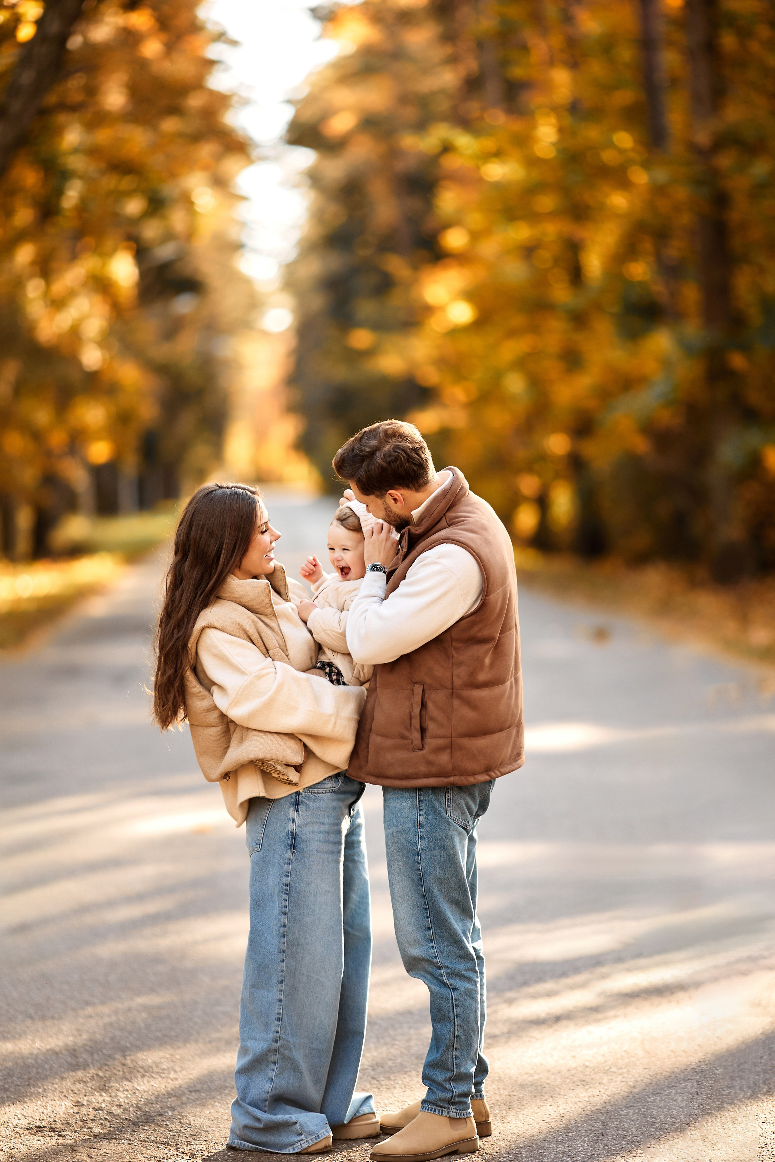 Family photo shoot for a millionaire blogger. Destination wedding and fashion photographer in Riga Igor Davidovich