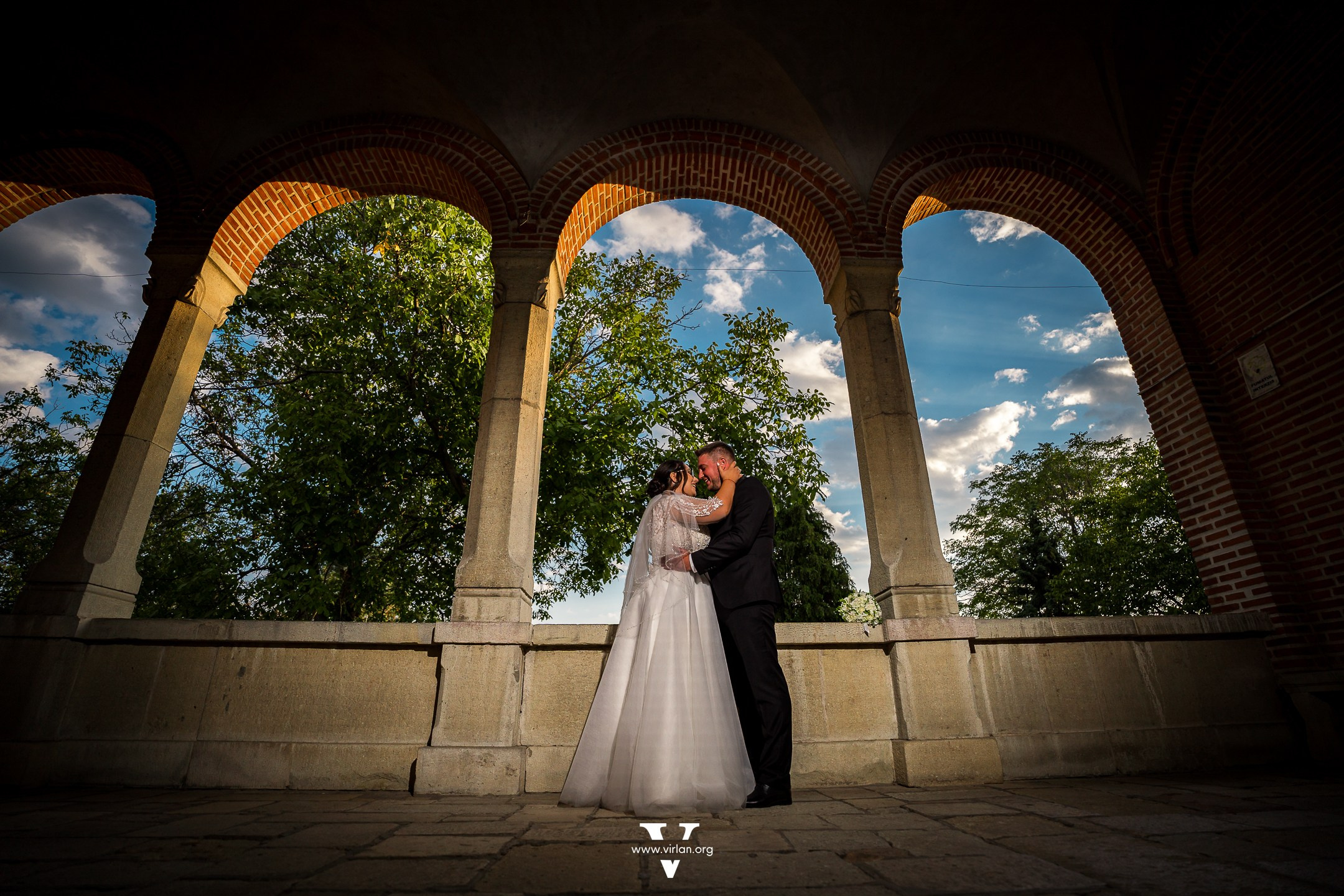 Fotografie de nunta. Cosmin Virlan - Fotograf de eveniment din Târgoviște