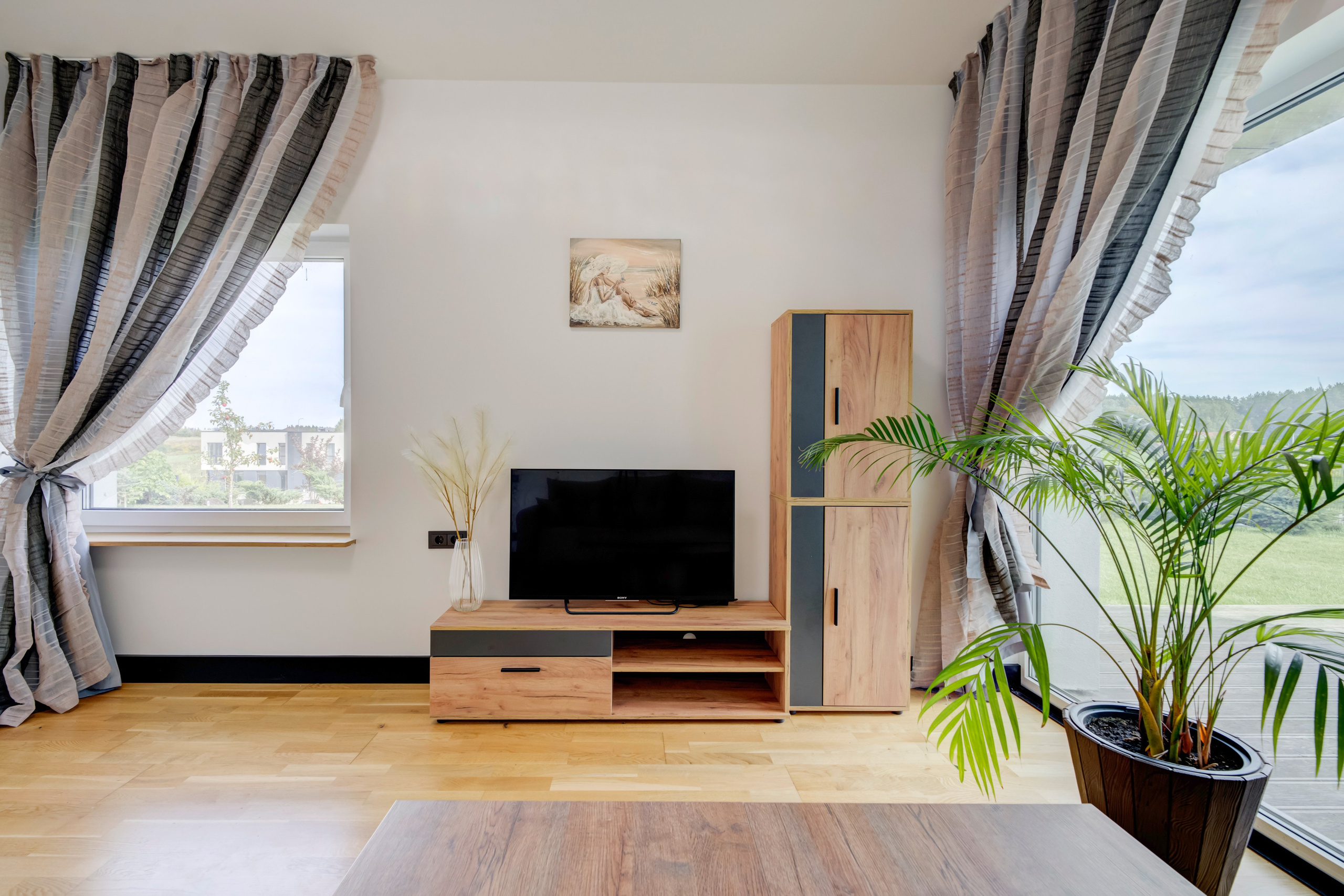 Kalvių 2-oji, Pikutiškės. Namas. Elina Sapiega fotografė Vilniuje