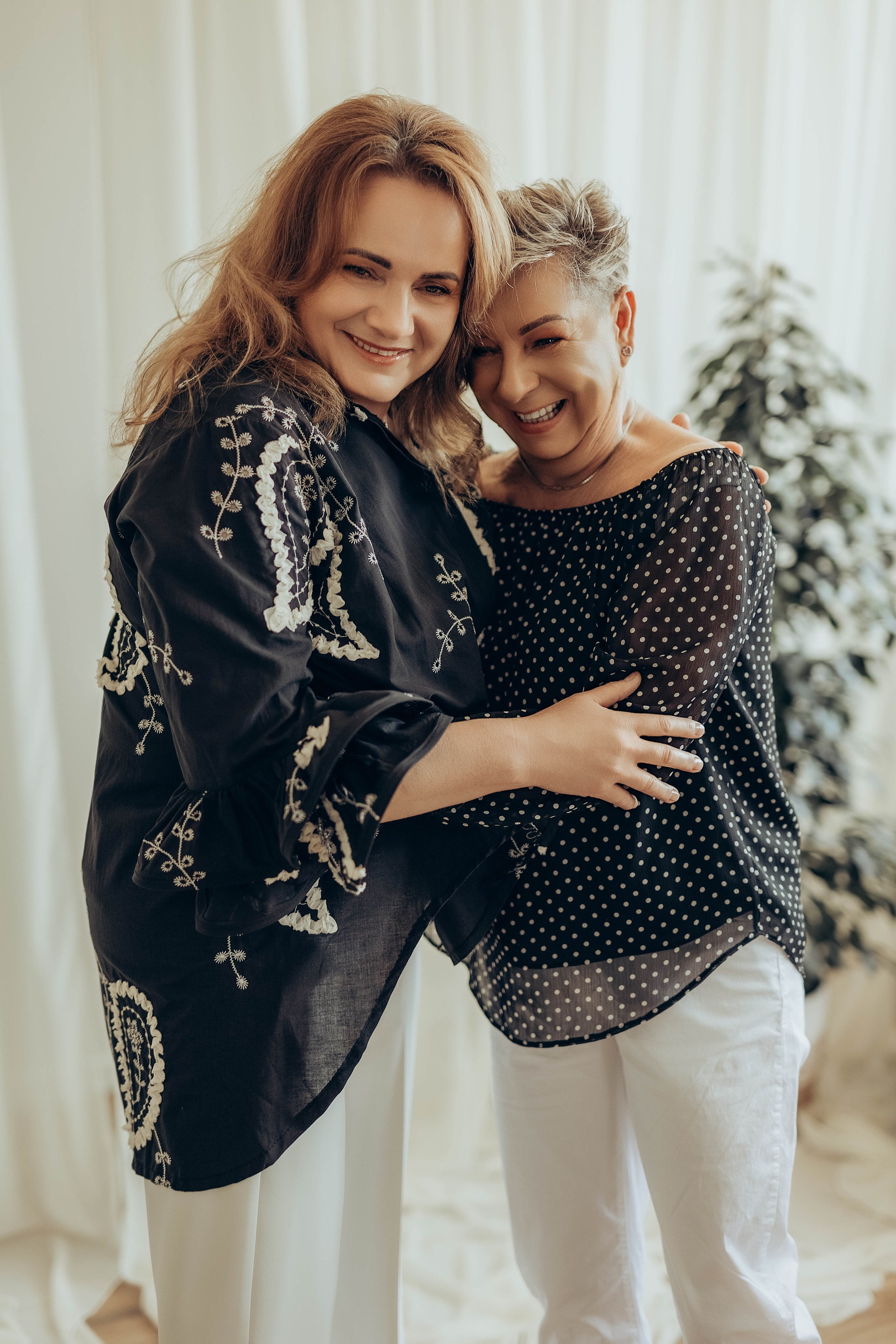 Cristina & Tatiana. Ana Iacob | Fotograf de Nunta Iași