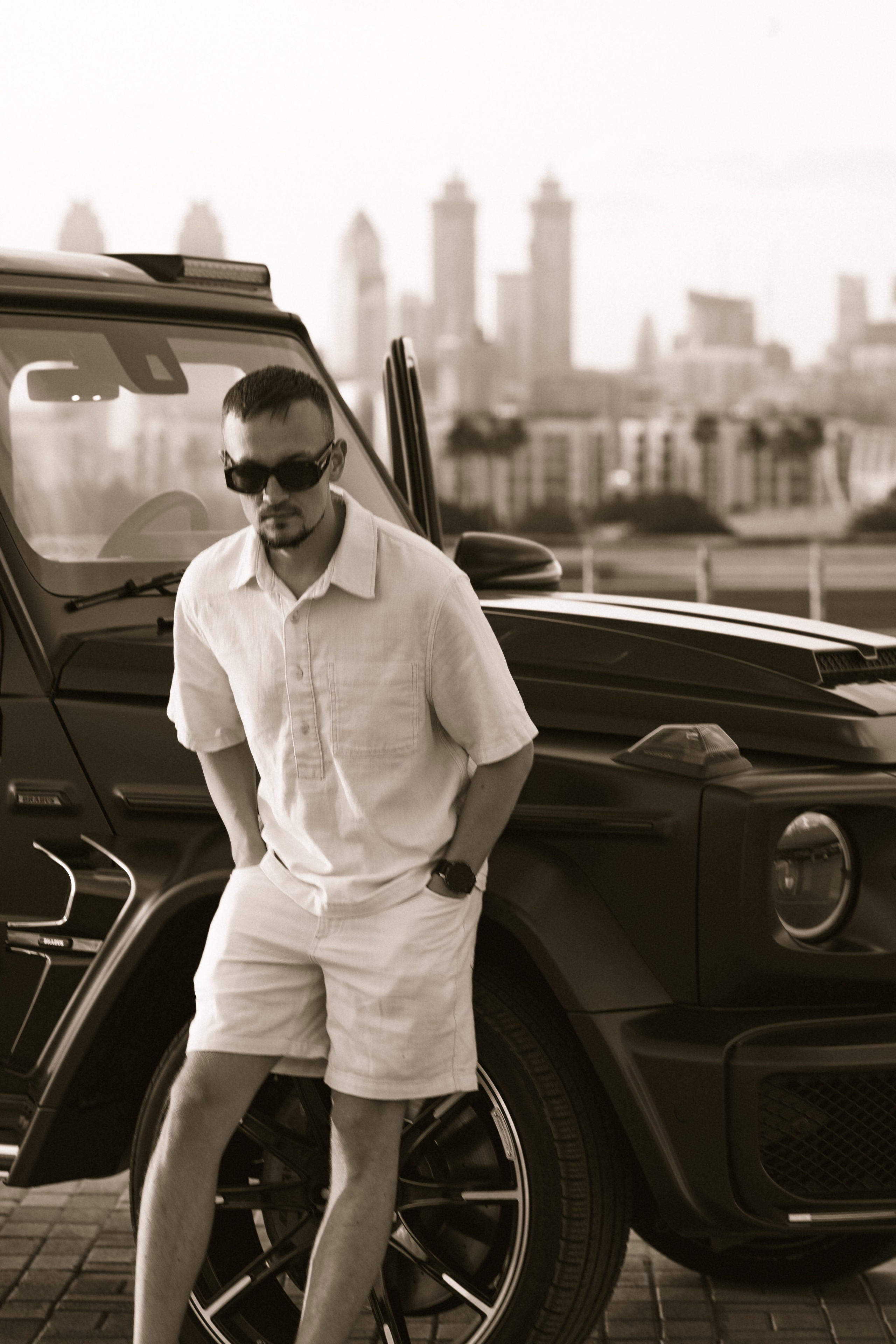 Men. Smm / photographer Dubai UAE