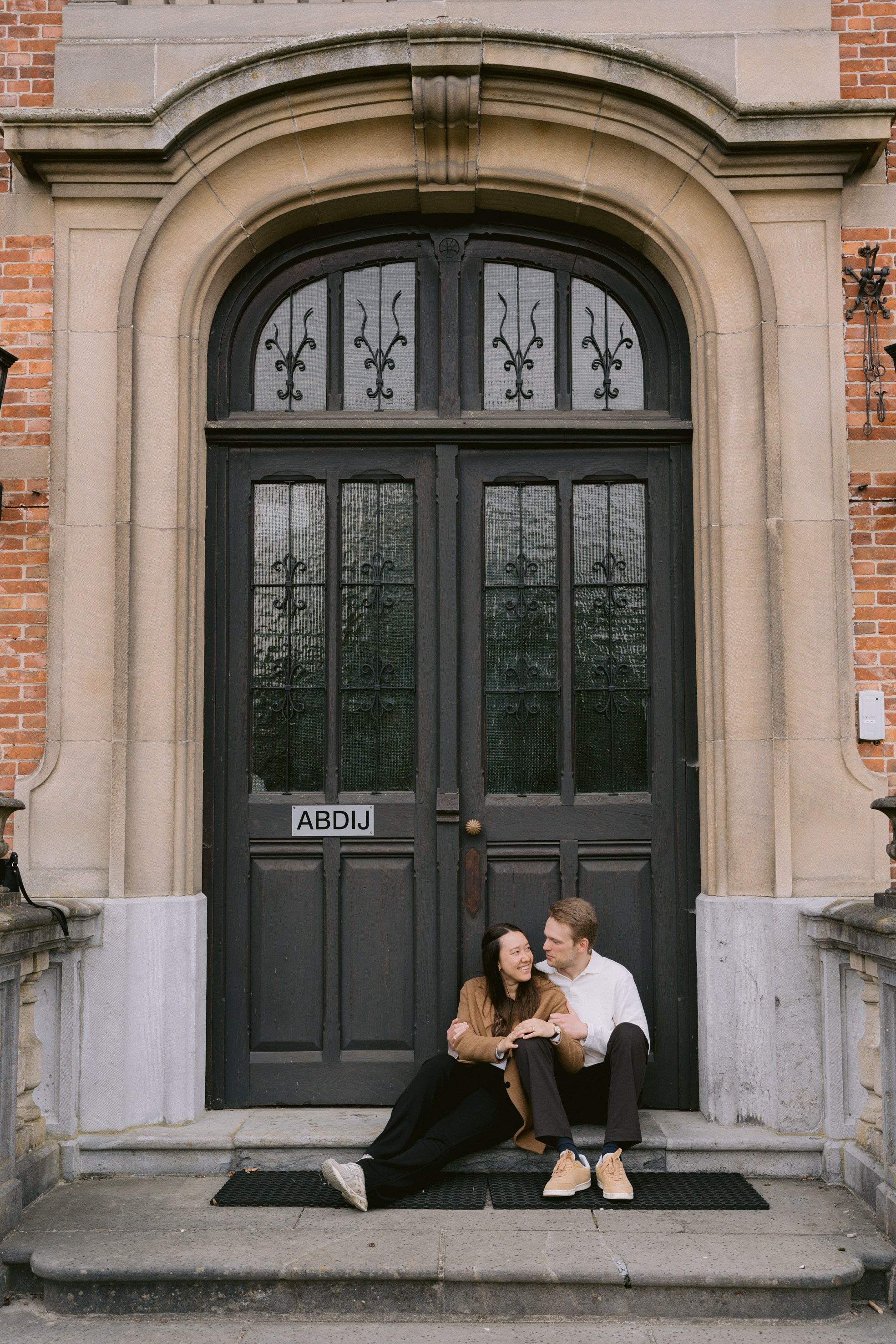 Pre Wedding Postel. Little Birdie – Jouw familie- en huwelijksfotograaf in België en daarbuiten