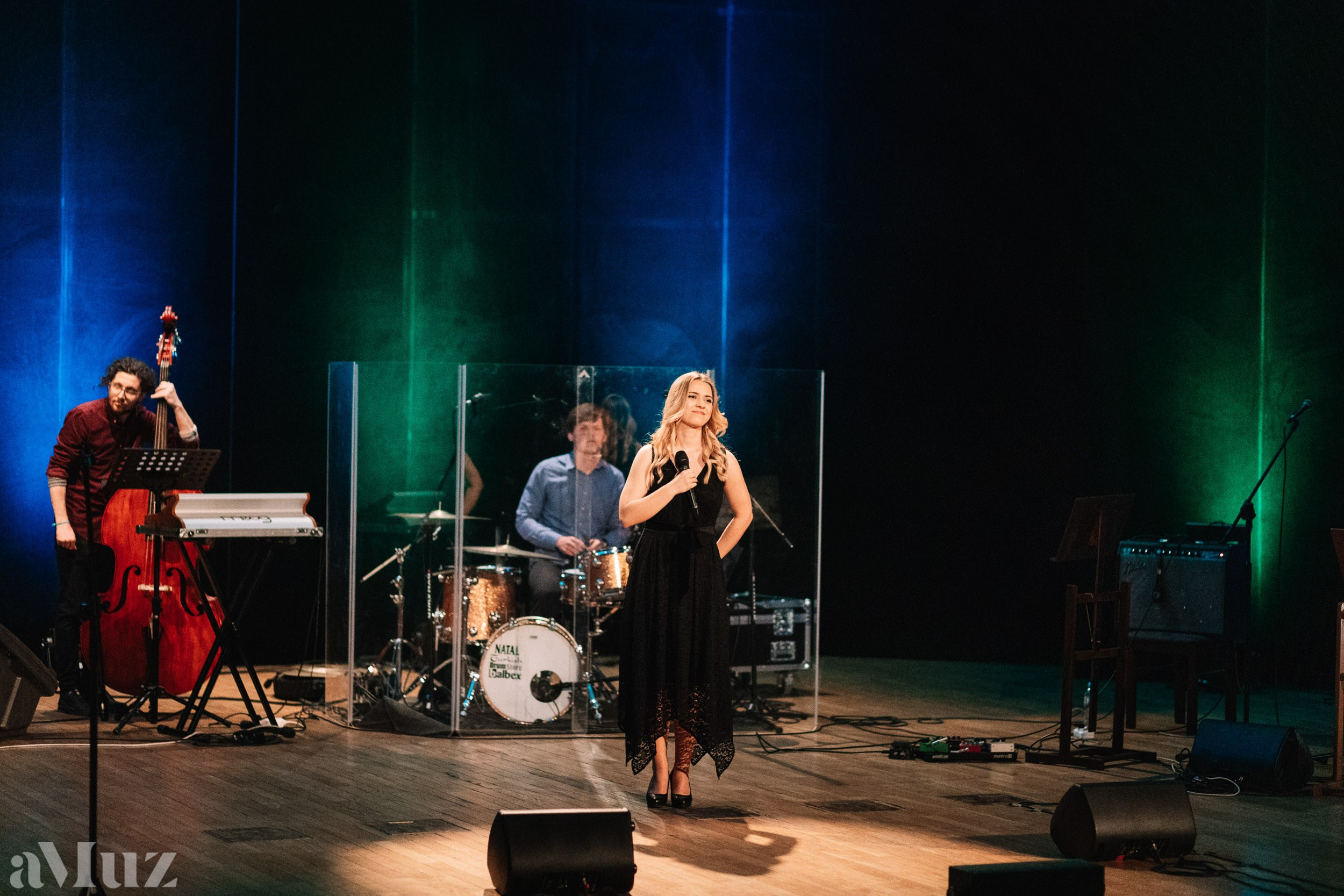 Jazz Zaśpiewam. Fotograf Ślubny Warszawa - Sesje Biznesowe Rodzinne Eventy