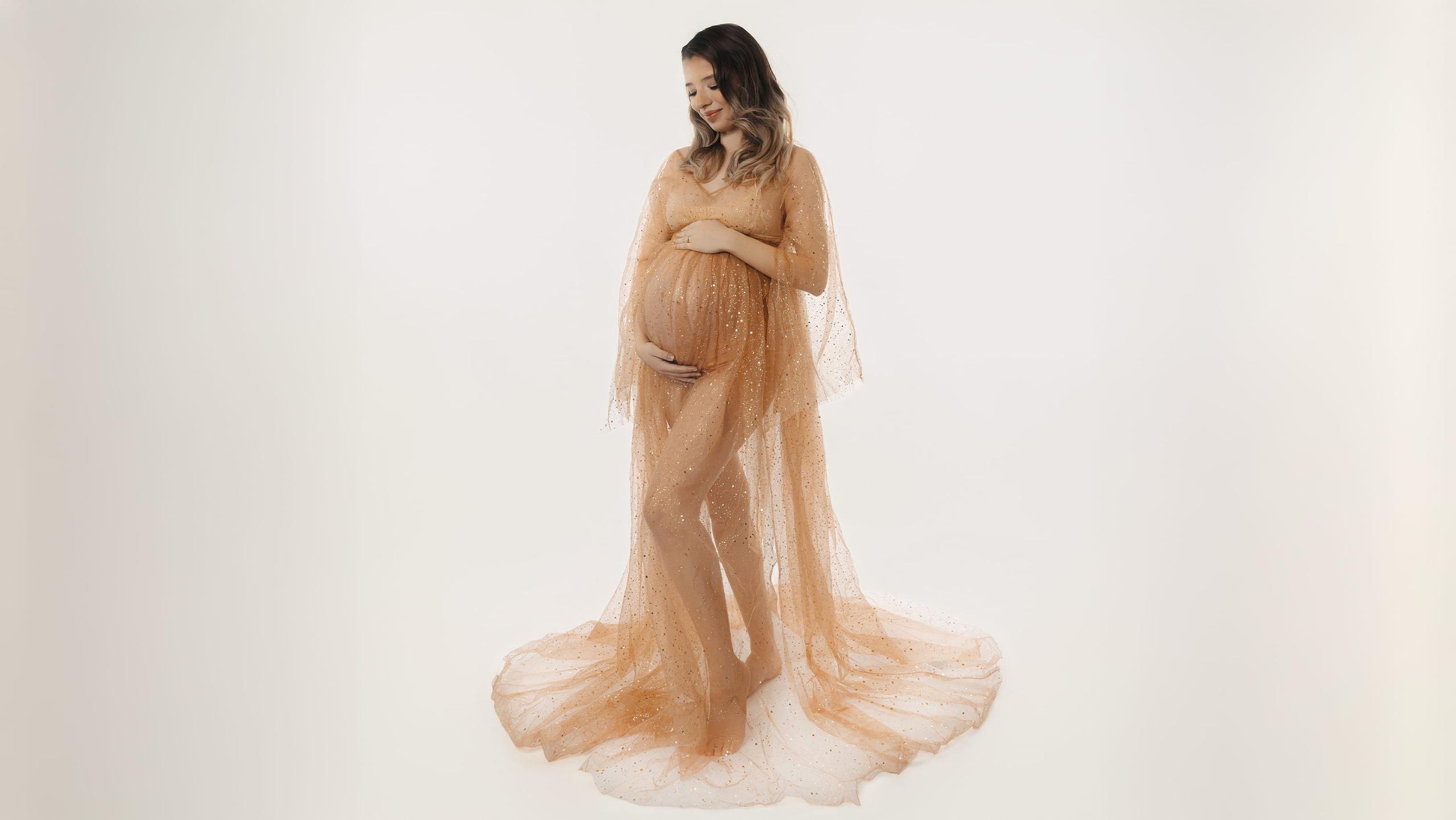 Elegant Studio Maternity Photography in Rotterdam