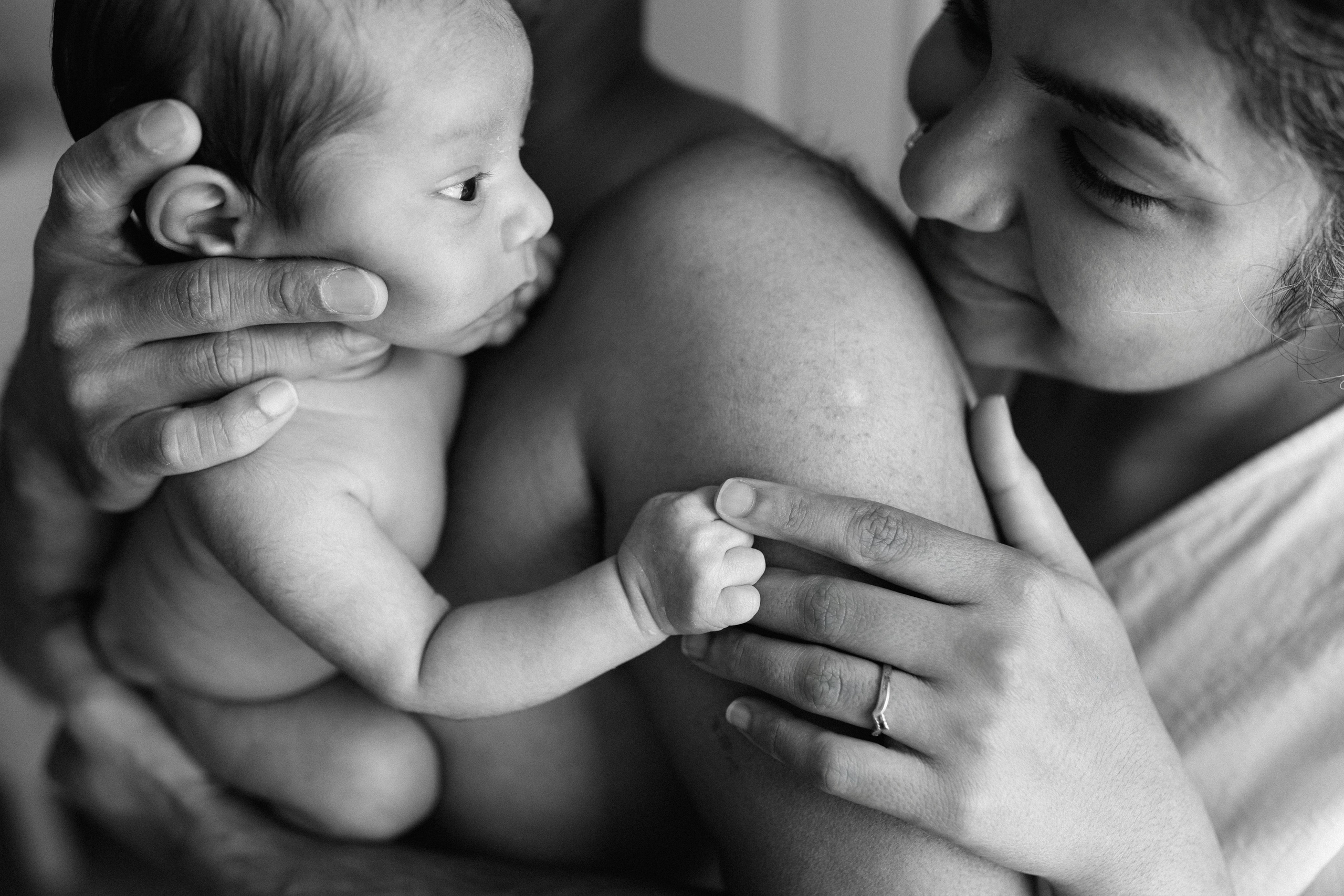 Cozy Home Photo Session. Maternity, newborn photographer in the Bay Area|Iryna Rakivnenko