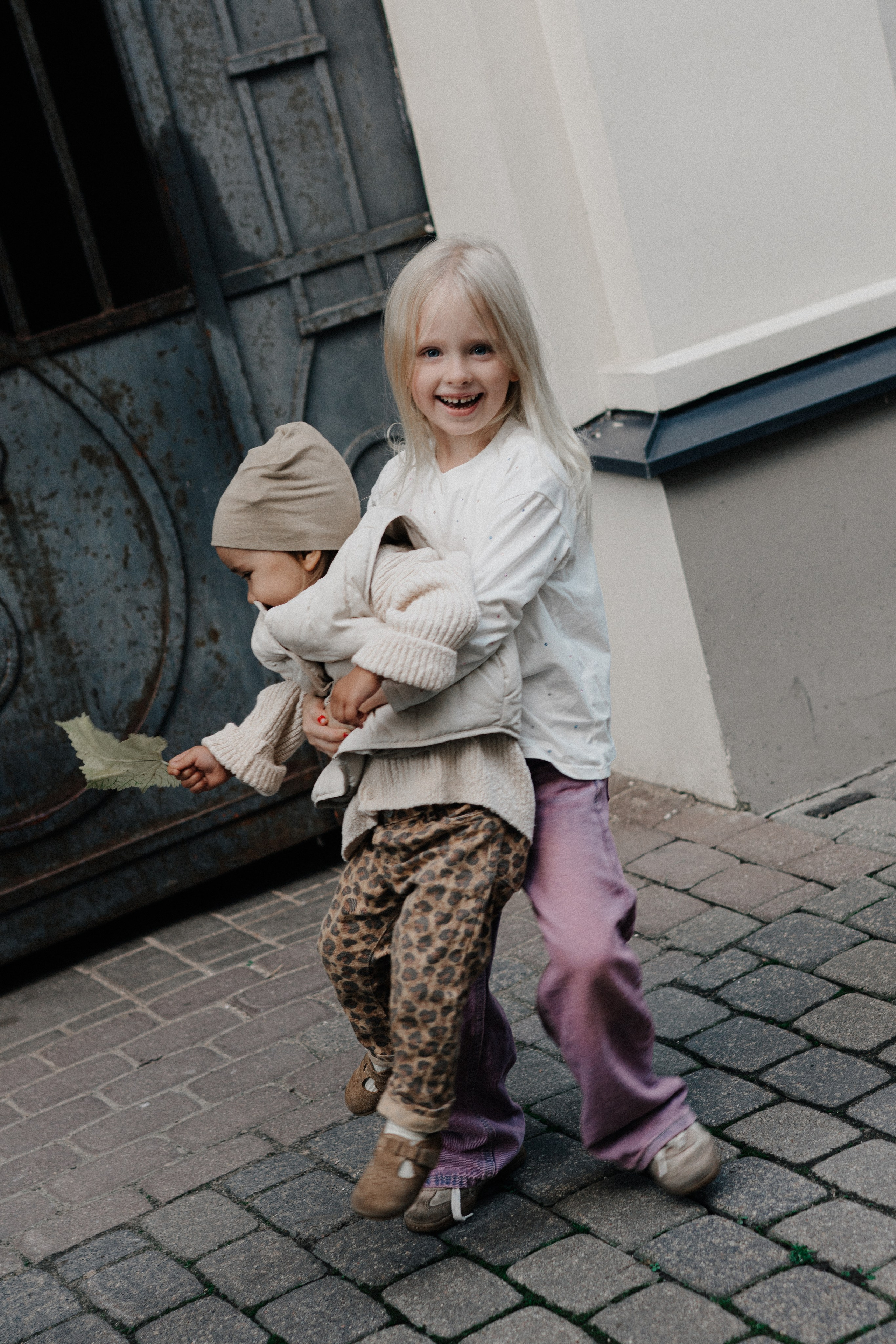 Family photoshoot. Portrait, lookbook and family photographer in Riga, LATVIA