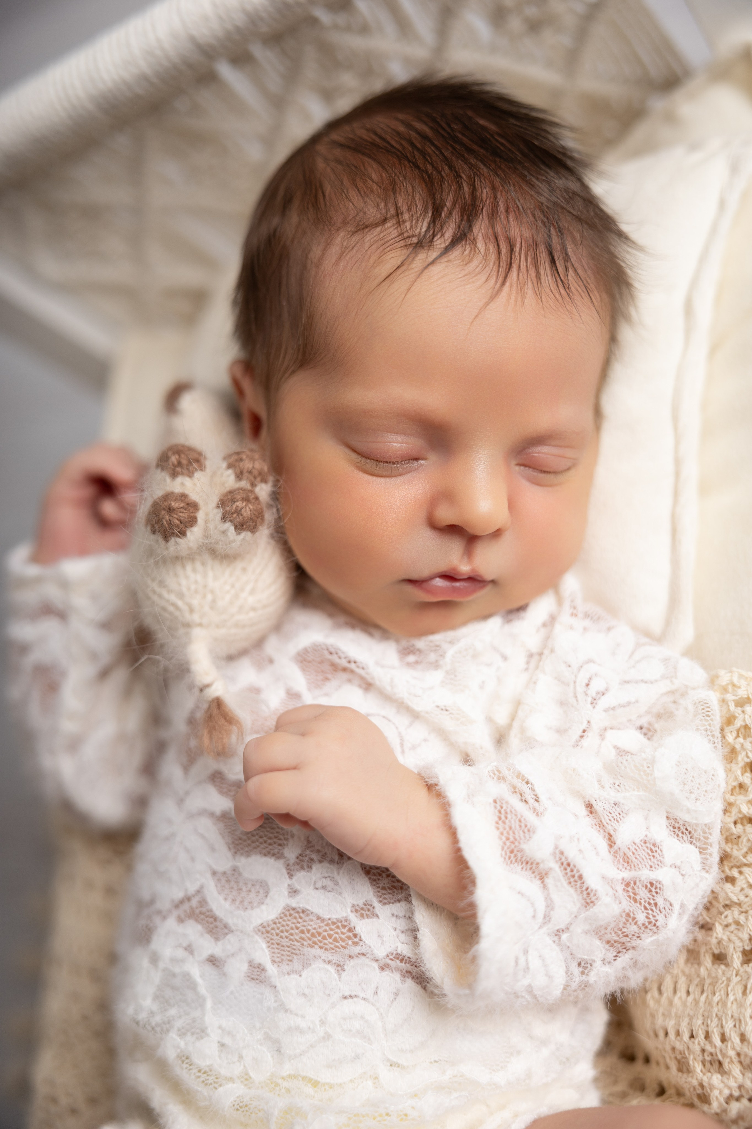 První dny života. Rodinná, těhotenská, newborn a lifestyle fotografka v Písku Oxana Telupilova