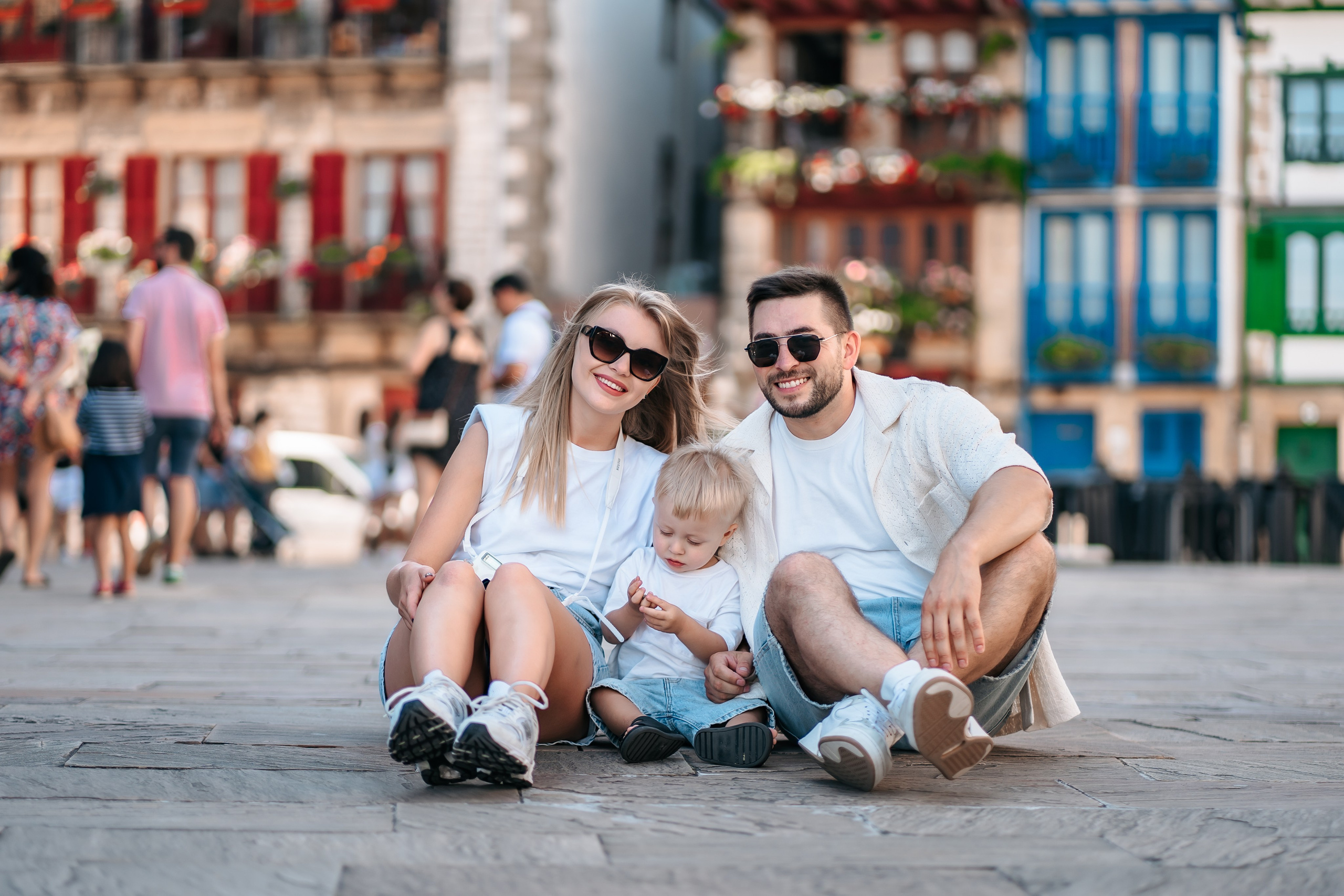 V🤍D. Holigood foto y video reportaje de bodas en San Sebastián y Europa
