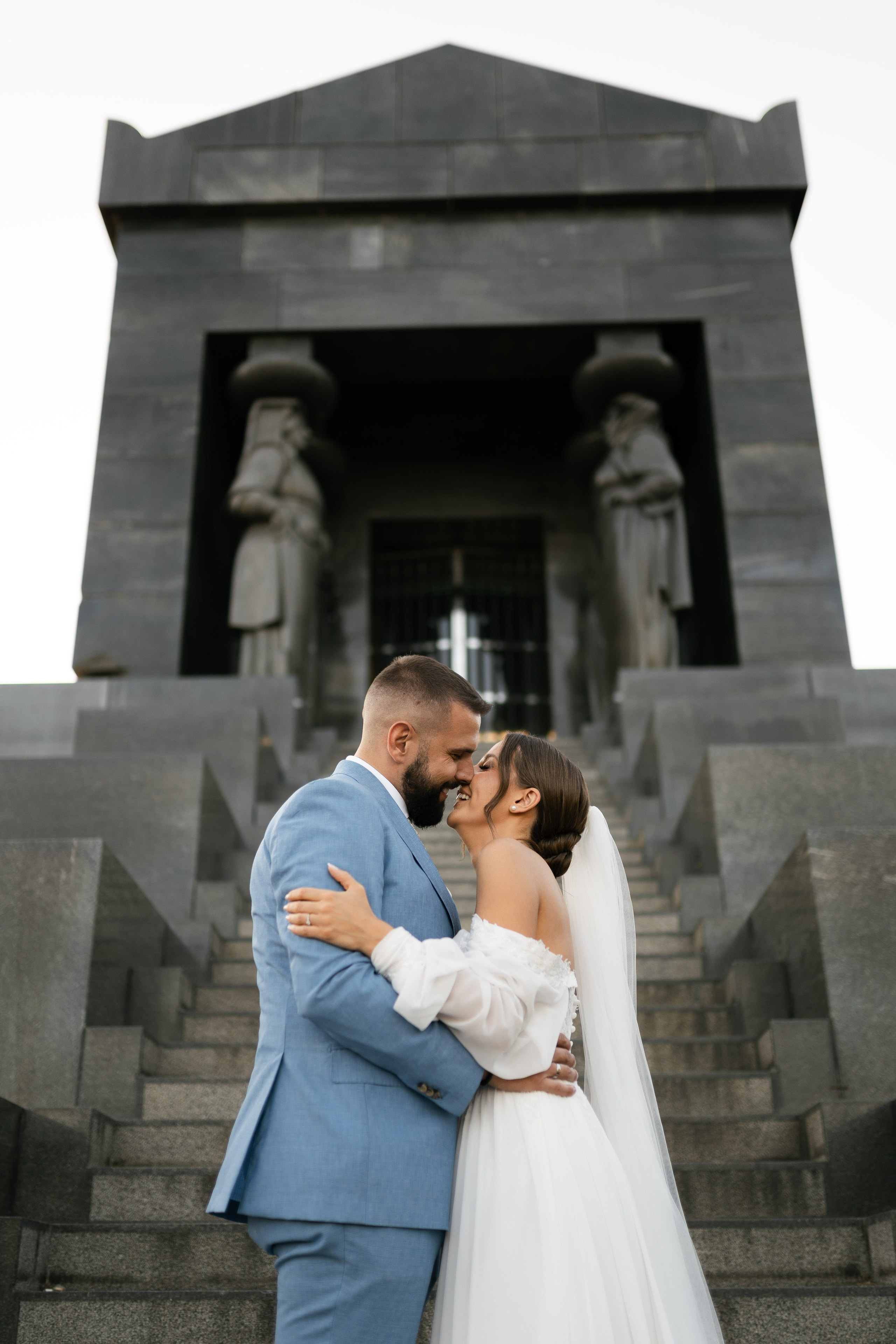 M&D|Between City Lights and Hidden Oasis. Black Sheep Produkcija| Wedding Photography and Wedding Films, based in Kragujevac, Europe / Fotograf i videograf, Kragujevac, Srbija