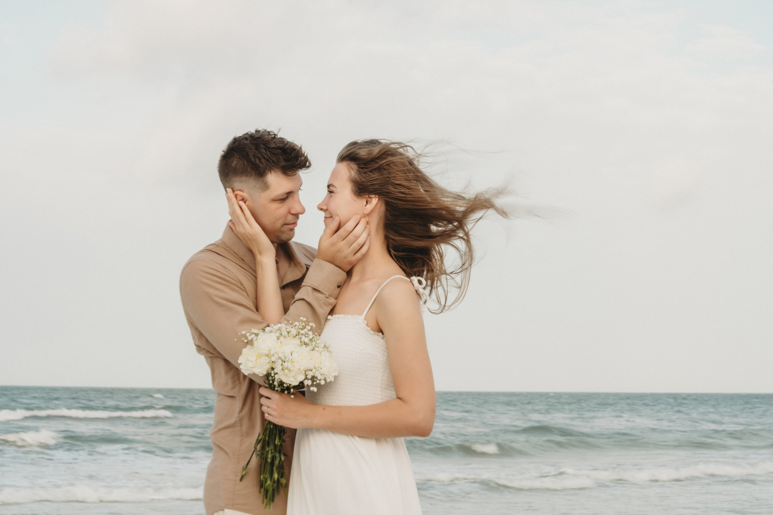 engagement photoshoot on the Beach Florida