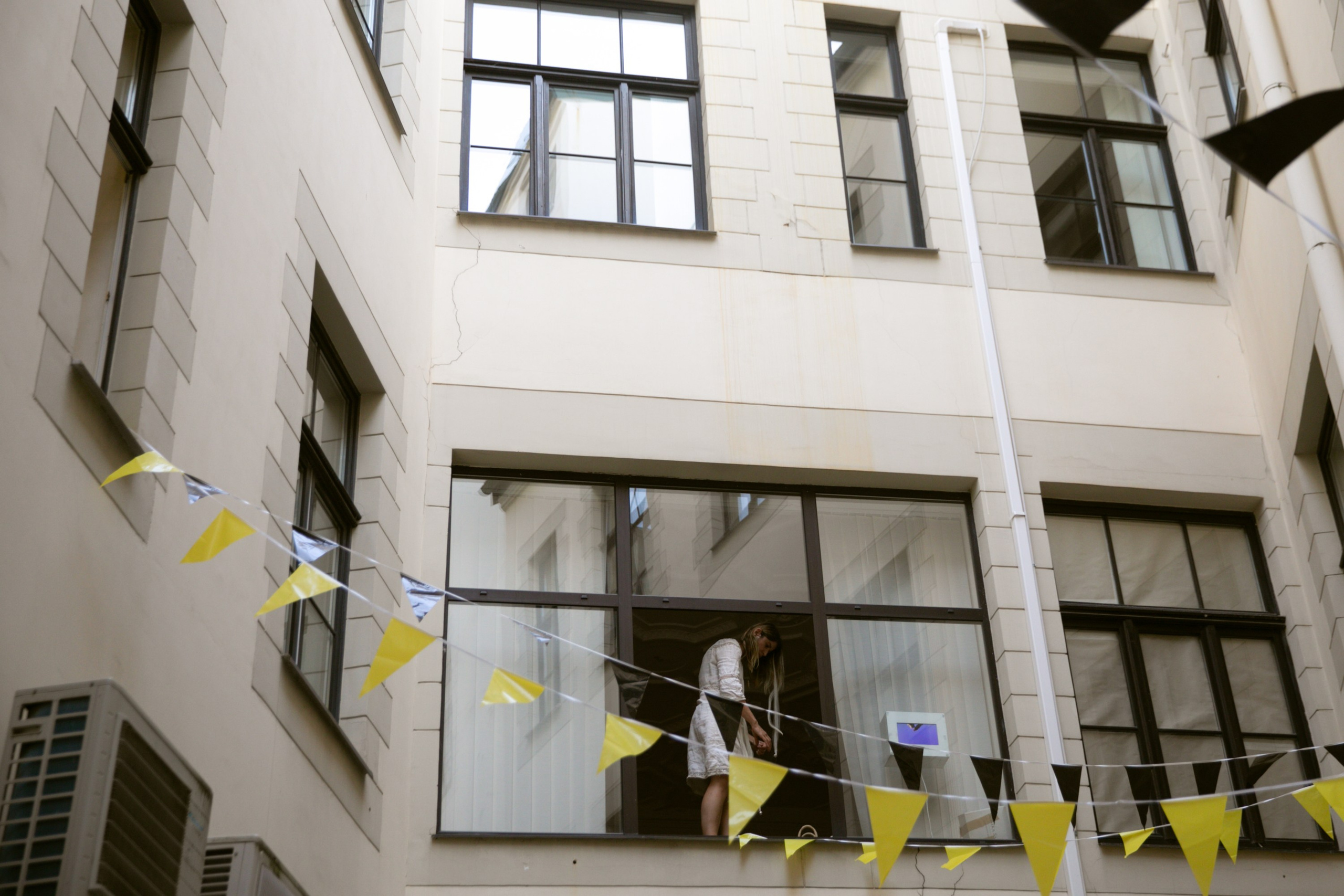 Survival Kit 15 opening. Sandra Garanca Portrait and event photographer