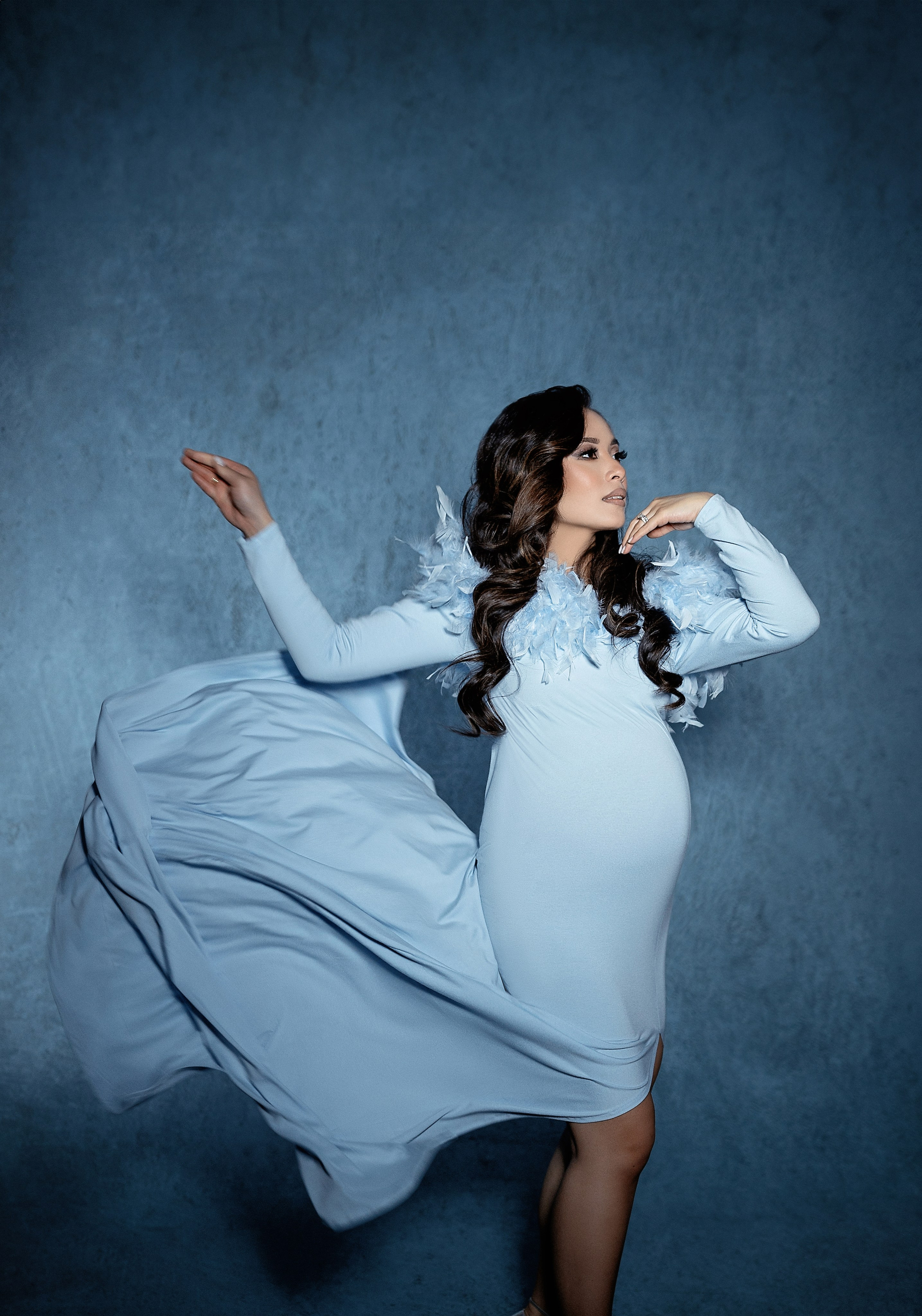 Studio Maternity. Professional photographer in NYC Kristina Bagdasaryan