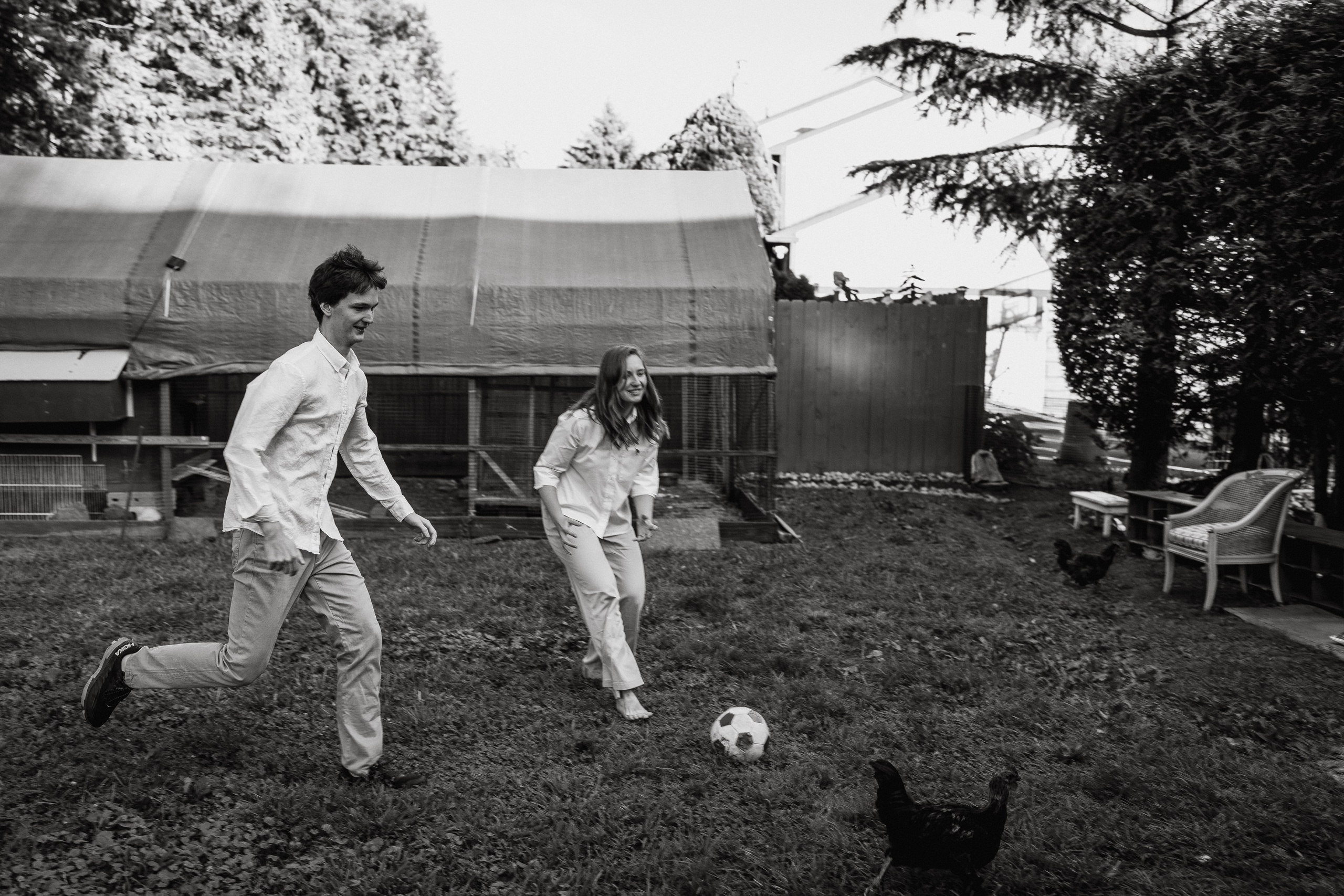 Big happy family. At home. Wedding and family photographer and videographer PA, NJ, NY, DE, MD