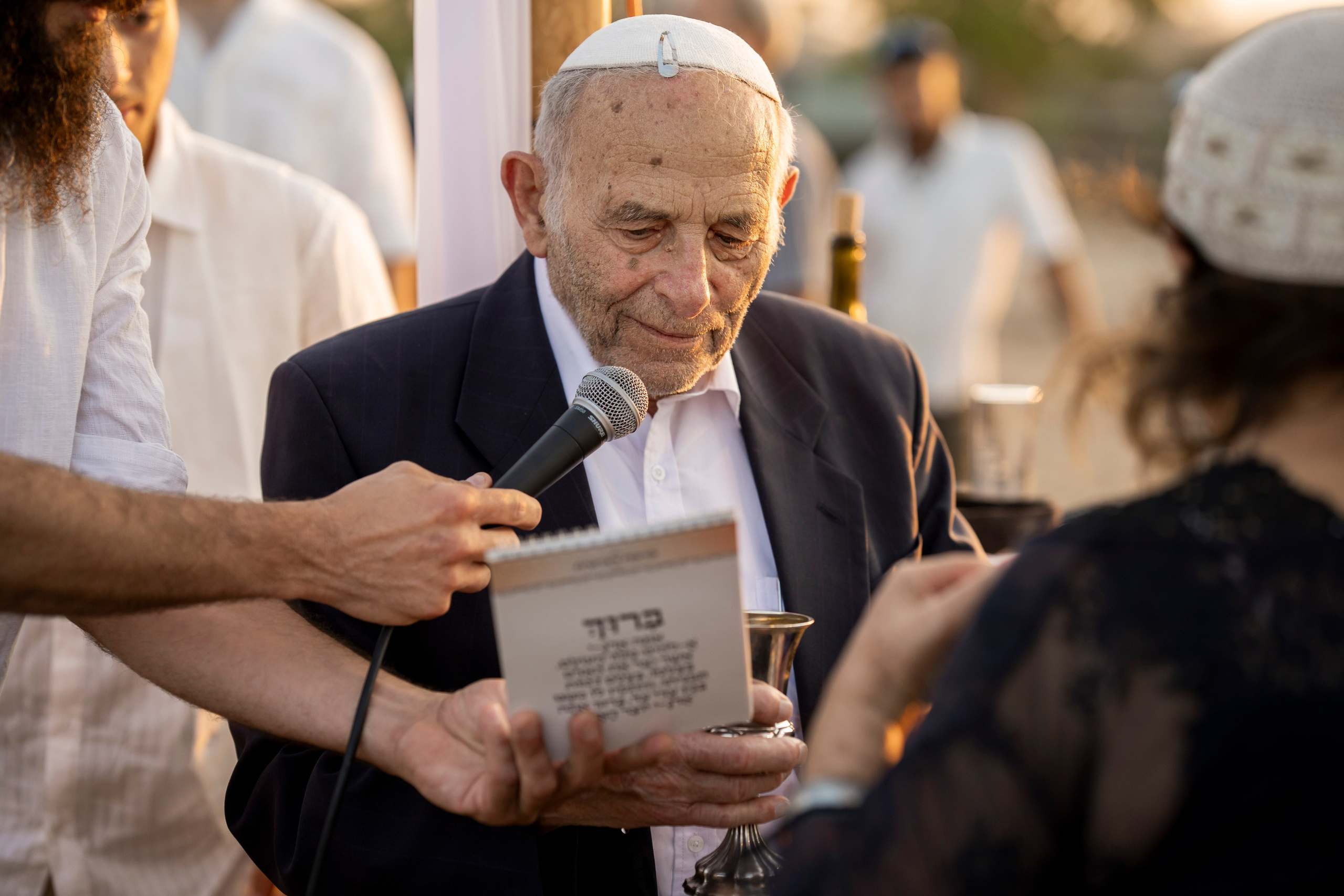 אביה ואחיה. יוסף מזרחי צילום חתונה, ברית וזוגיות. צלם מקצועי שאוהב להוציא אתכם הכי יפים ברגעים הכי מרגשים
