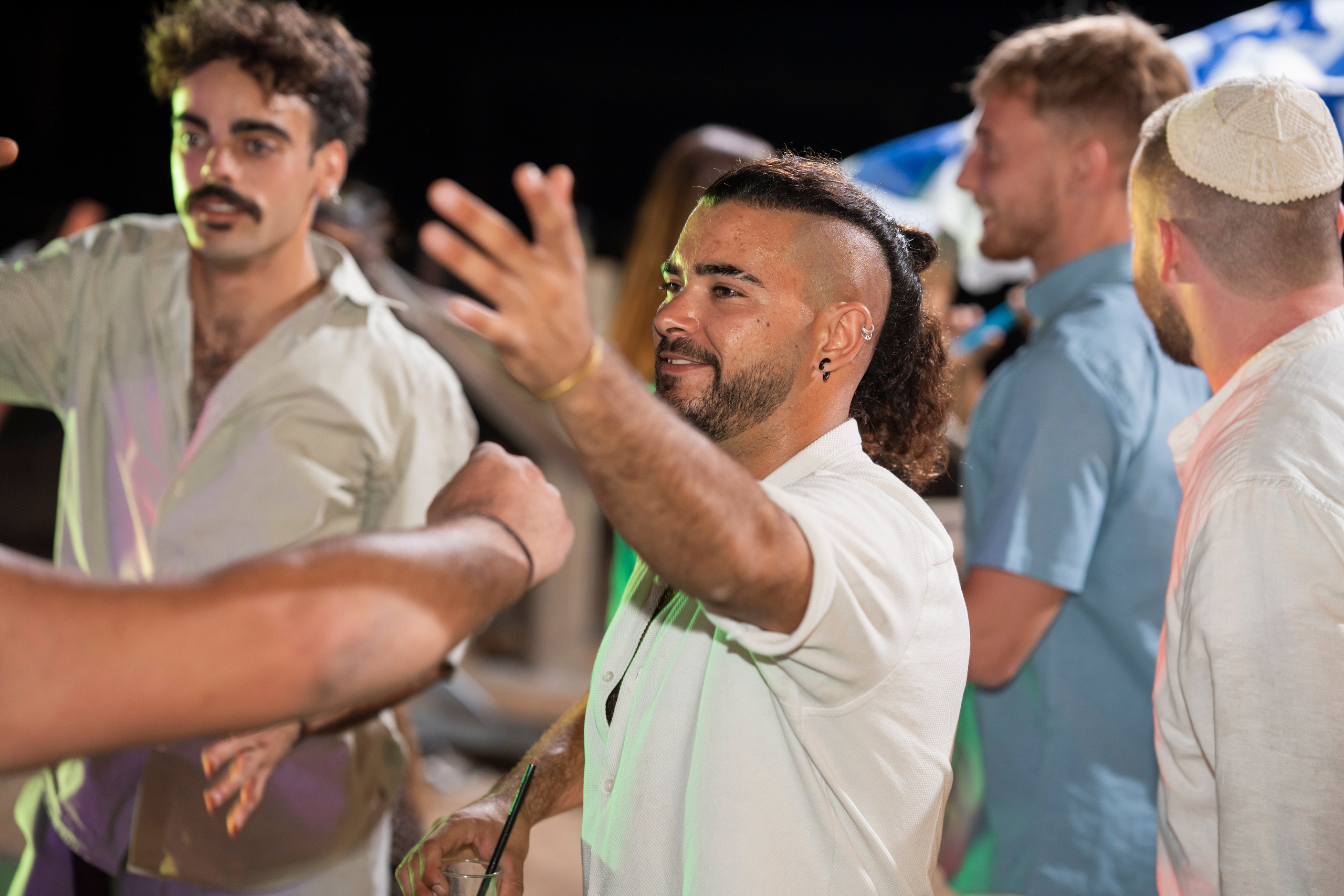 אביה ואחיה. יוסף מזרחי צילום חתונה, ברית וזוגיות. צלם מקצועי שאוהב להוציא אתכם הכי יפים ברגעים הכי מרגשים