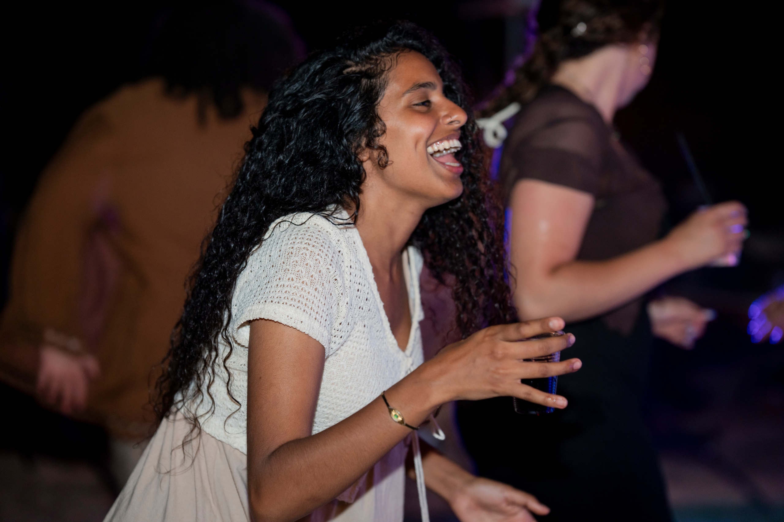 אביה ואחיה. יוסף מזרחי צילום חתונה, ברית וזוגיות. צלם מקצועי שאוהב להוציא אתכם הכי יפים ברגעים הכי מרגשים