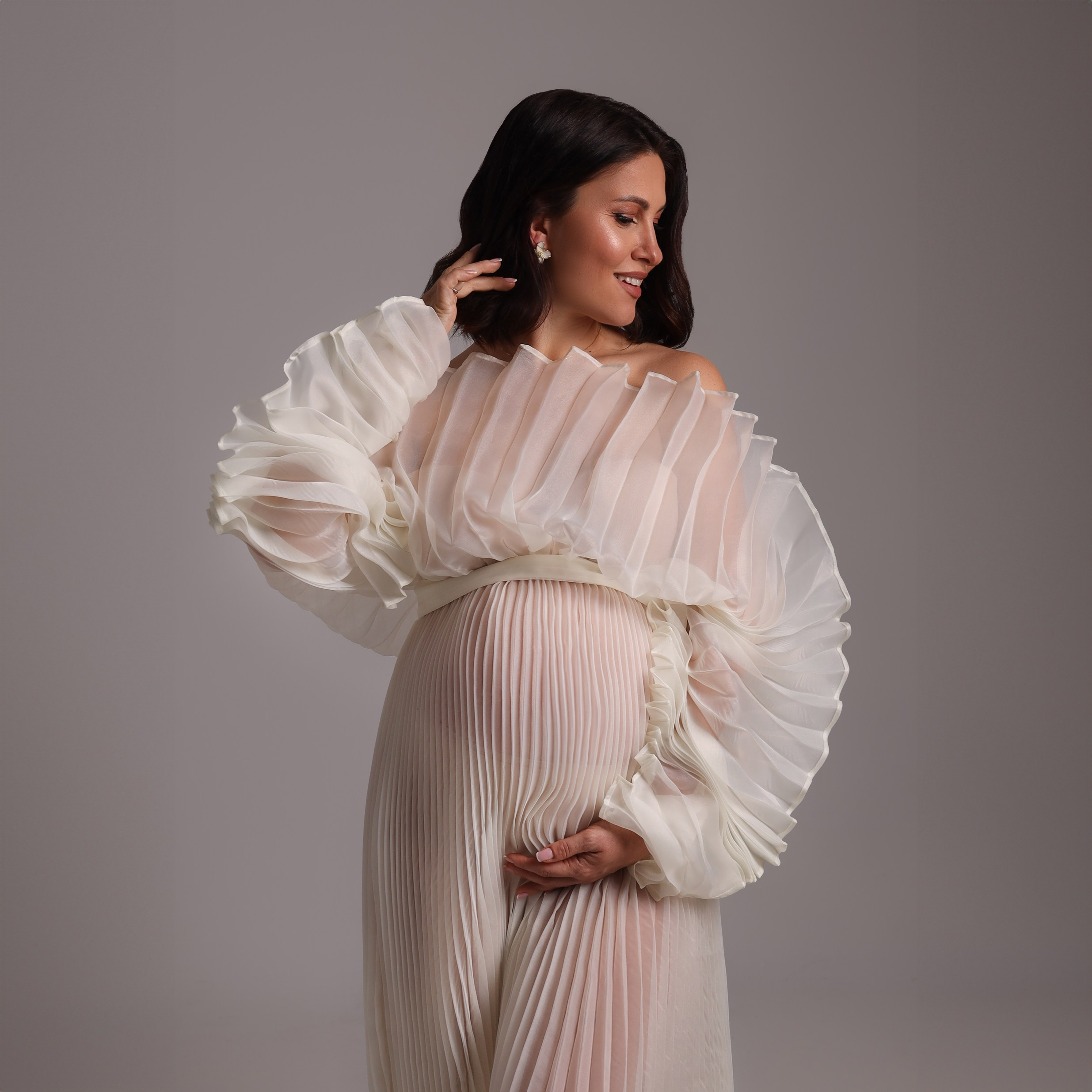 Maternity photoshoot. Wedding and family photographer in Altea, Valencia, Alicante, Benidorm