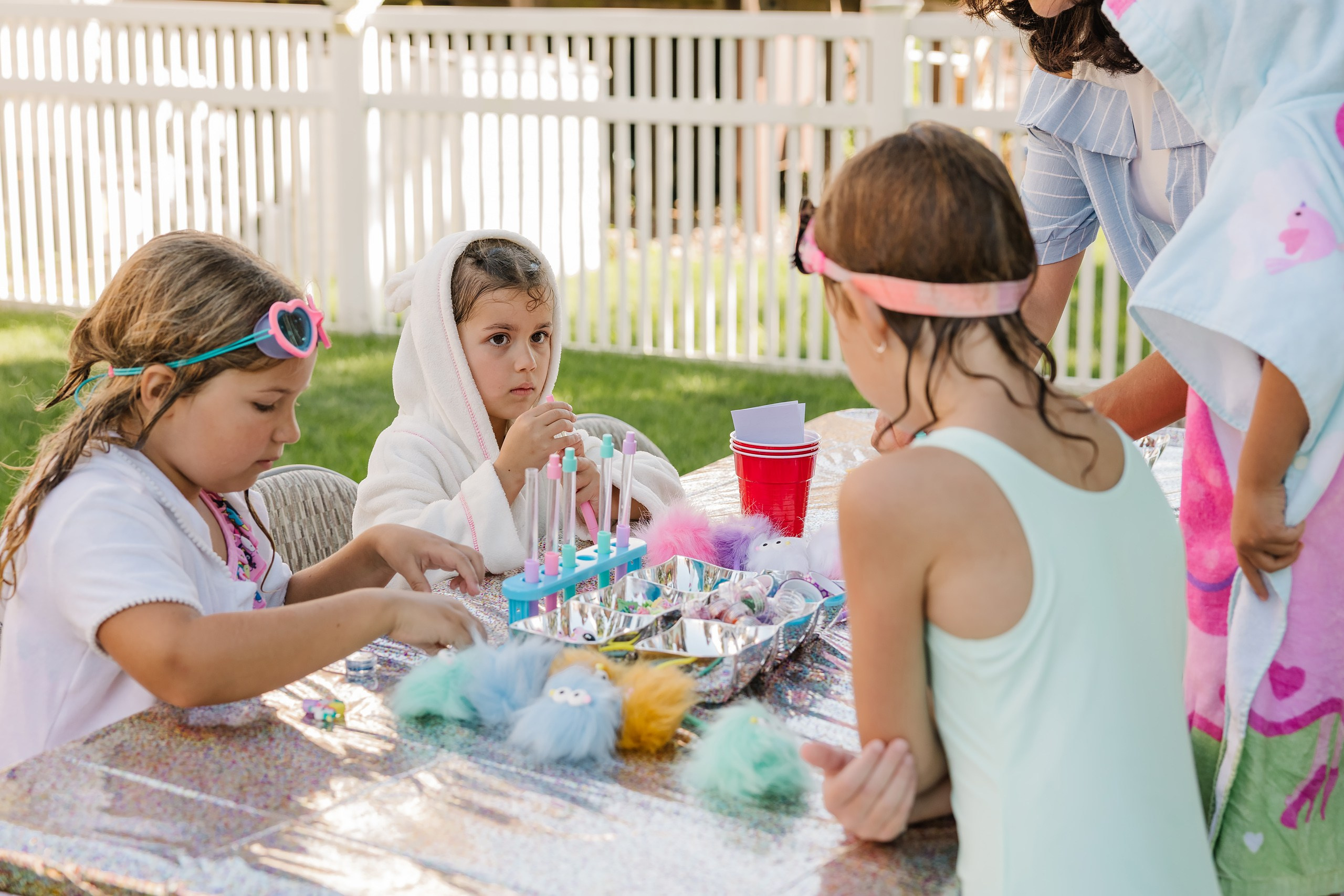 Birthday Party. Wedding family event photographer in Chicago Nick Yushevich