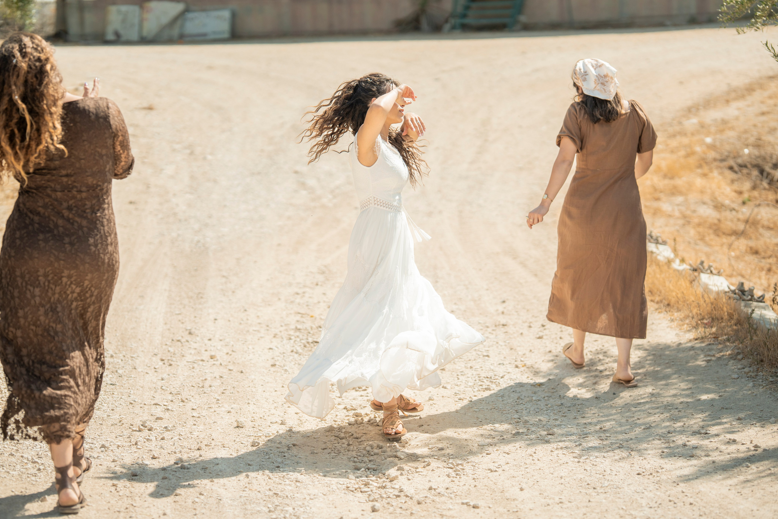 אביה ואחיה. יוסף מזרחי צילום חתונה, ברית וזוגיות. צלם מקצועי שאוהב להוציא אתכם הכי יפים ברגעים הכי מרגשים