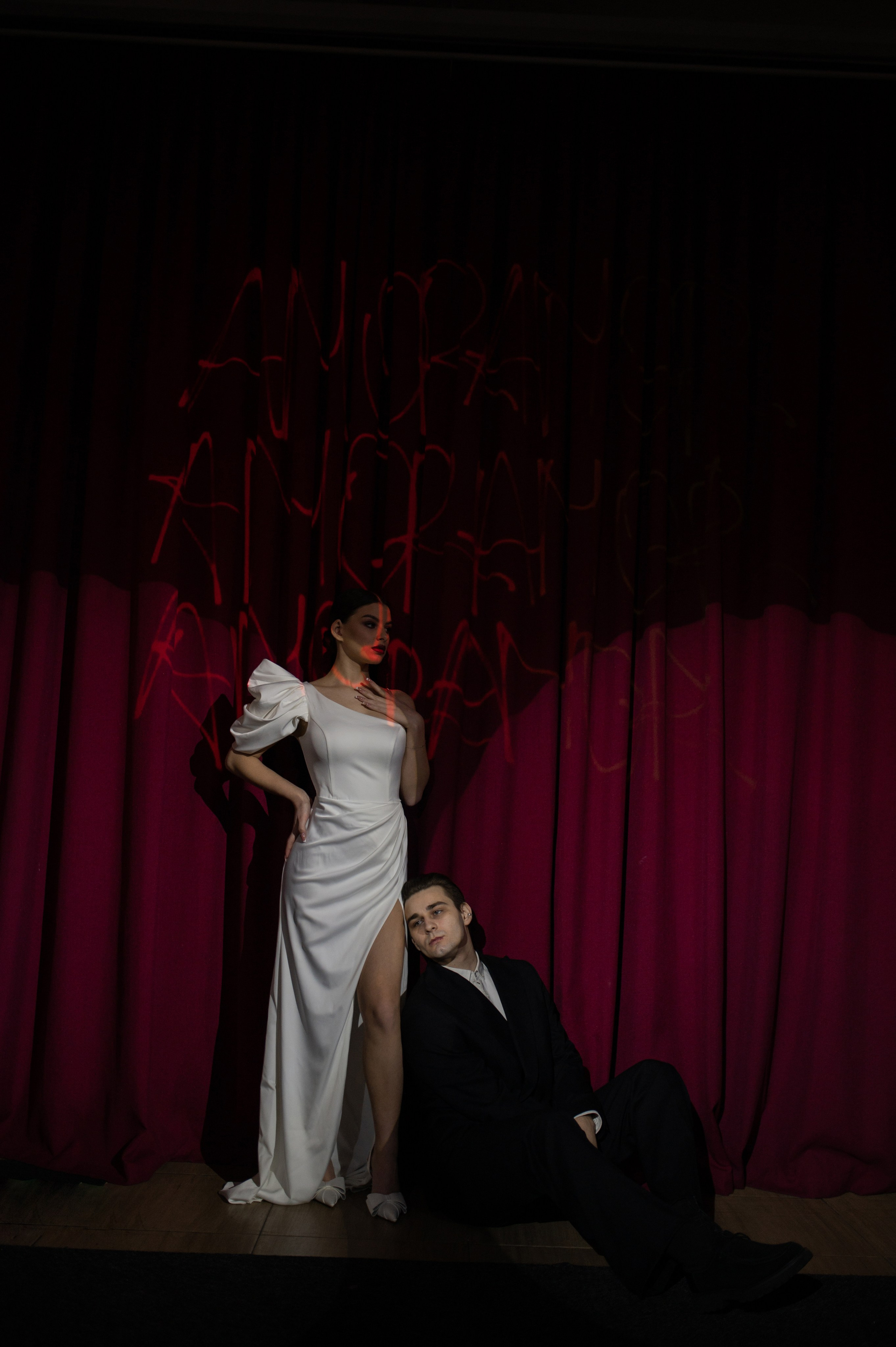 RED. Wedding and commercial photographer