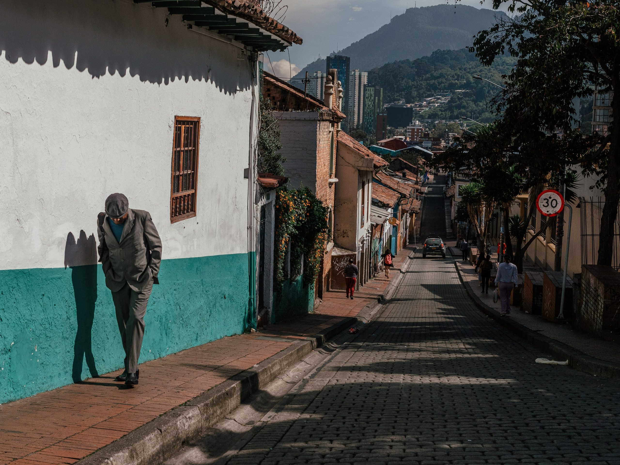 Bogotá, Colombia. Federico Borobio, street and documentary photography.