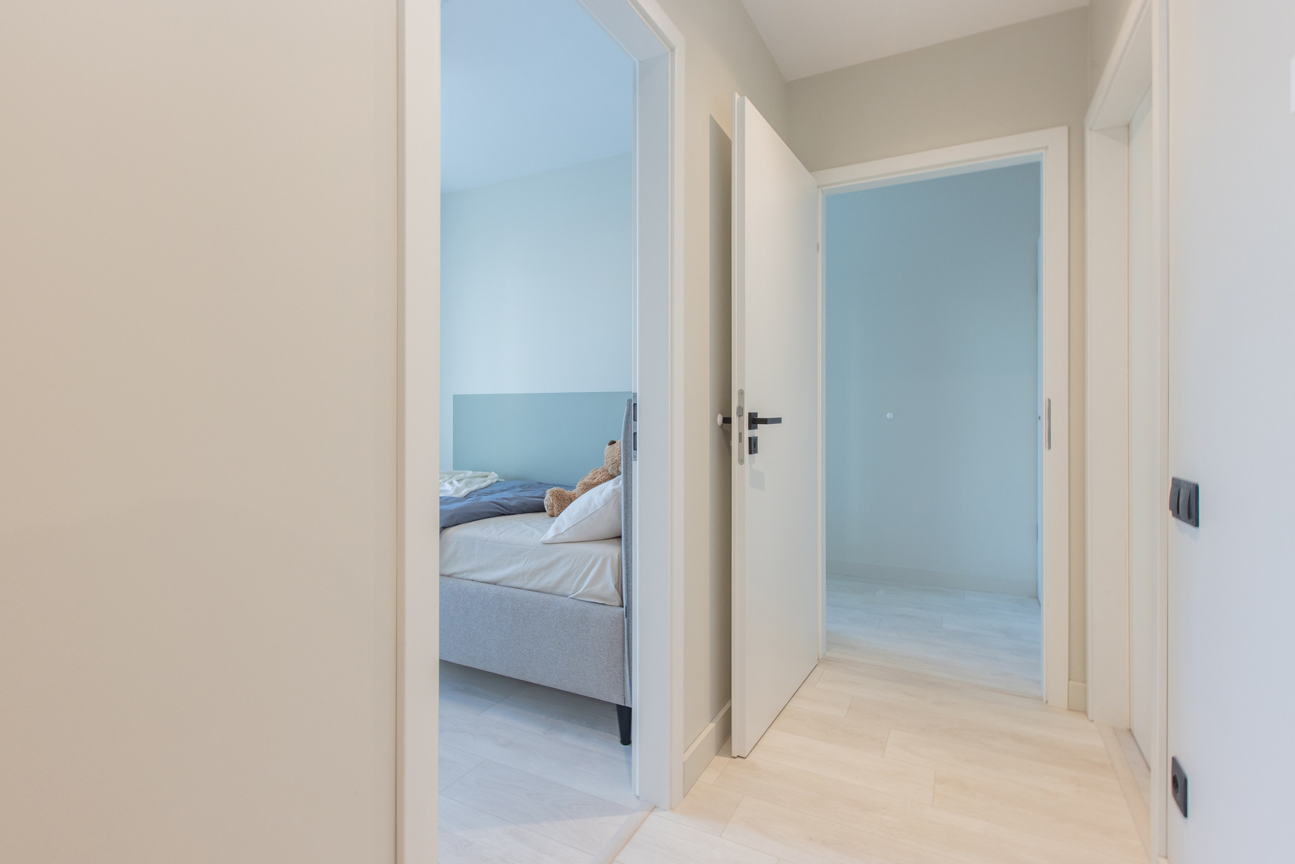 DEMO DZĪVOKLIS. Sākums