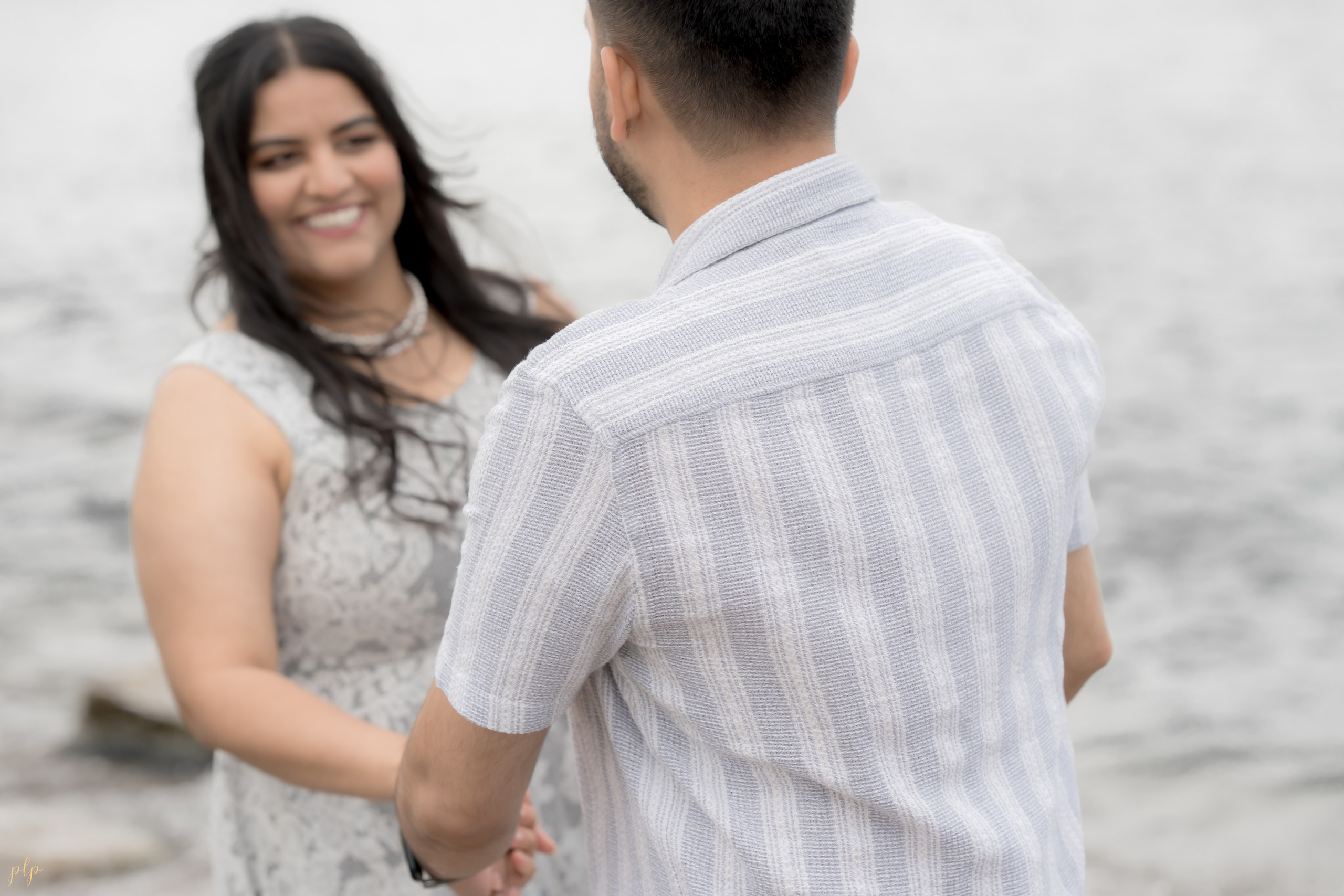 Dhairya and Krupali. Wedding Photographers and Filmmakers