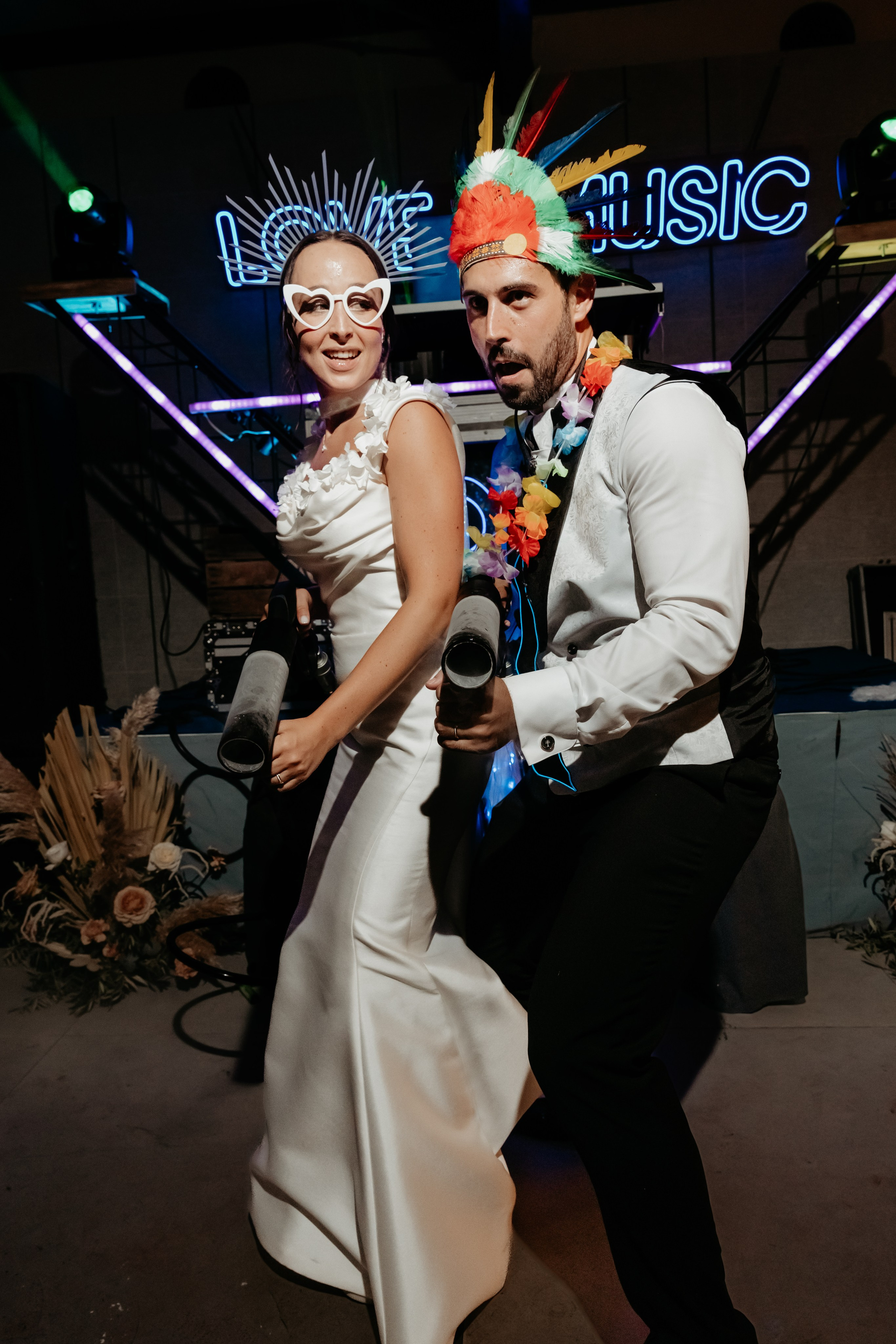 Víctor y Carmen. Ramoné Fotografía · Fotógrafo de Bodas en Alicante, Murcia y Valencia | Reportaje Natural y Documental