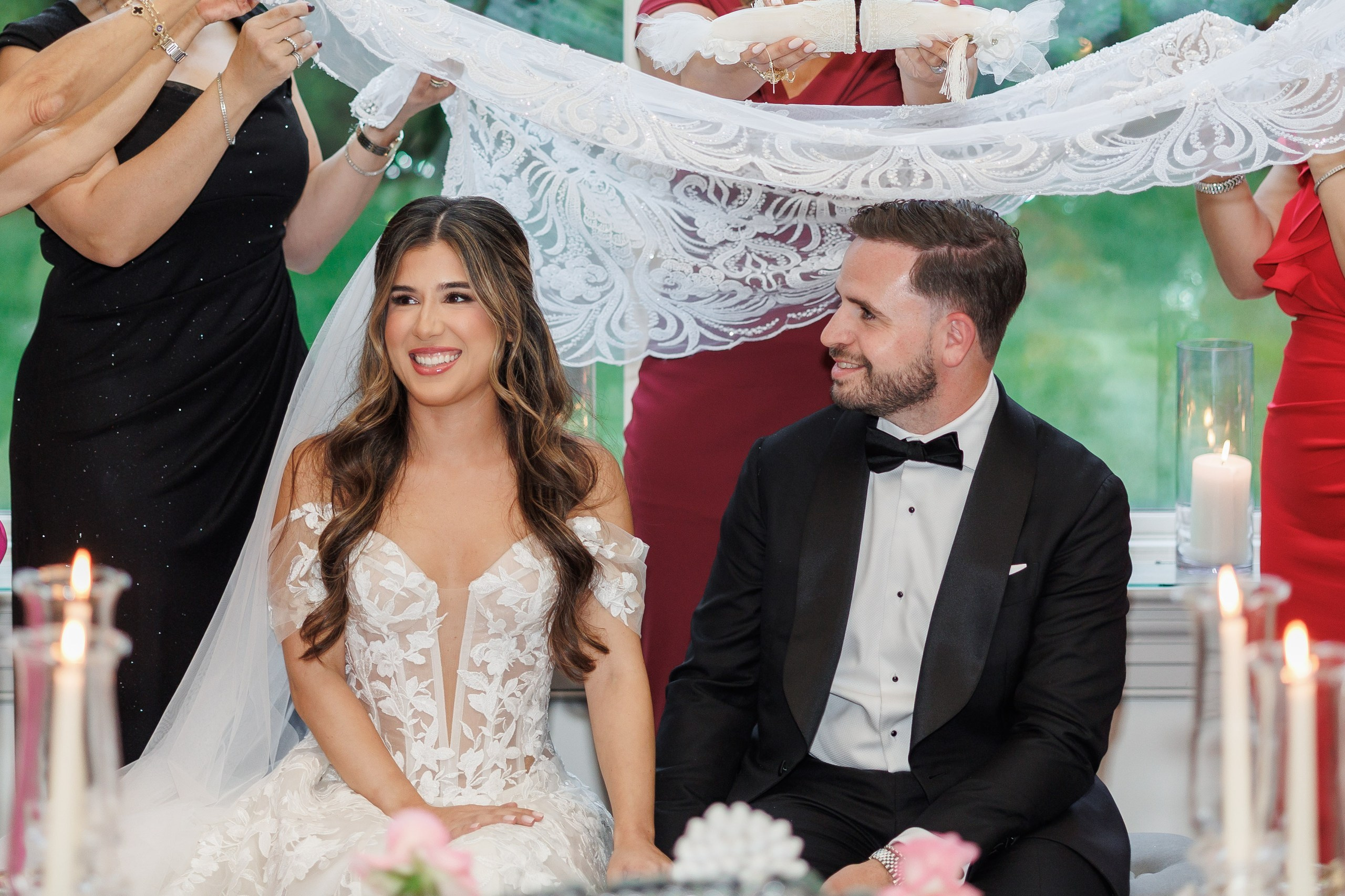 Arianeh & Michael, Park Chateau. Wedding Photo & Video