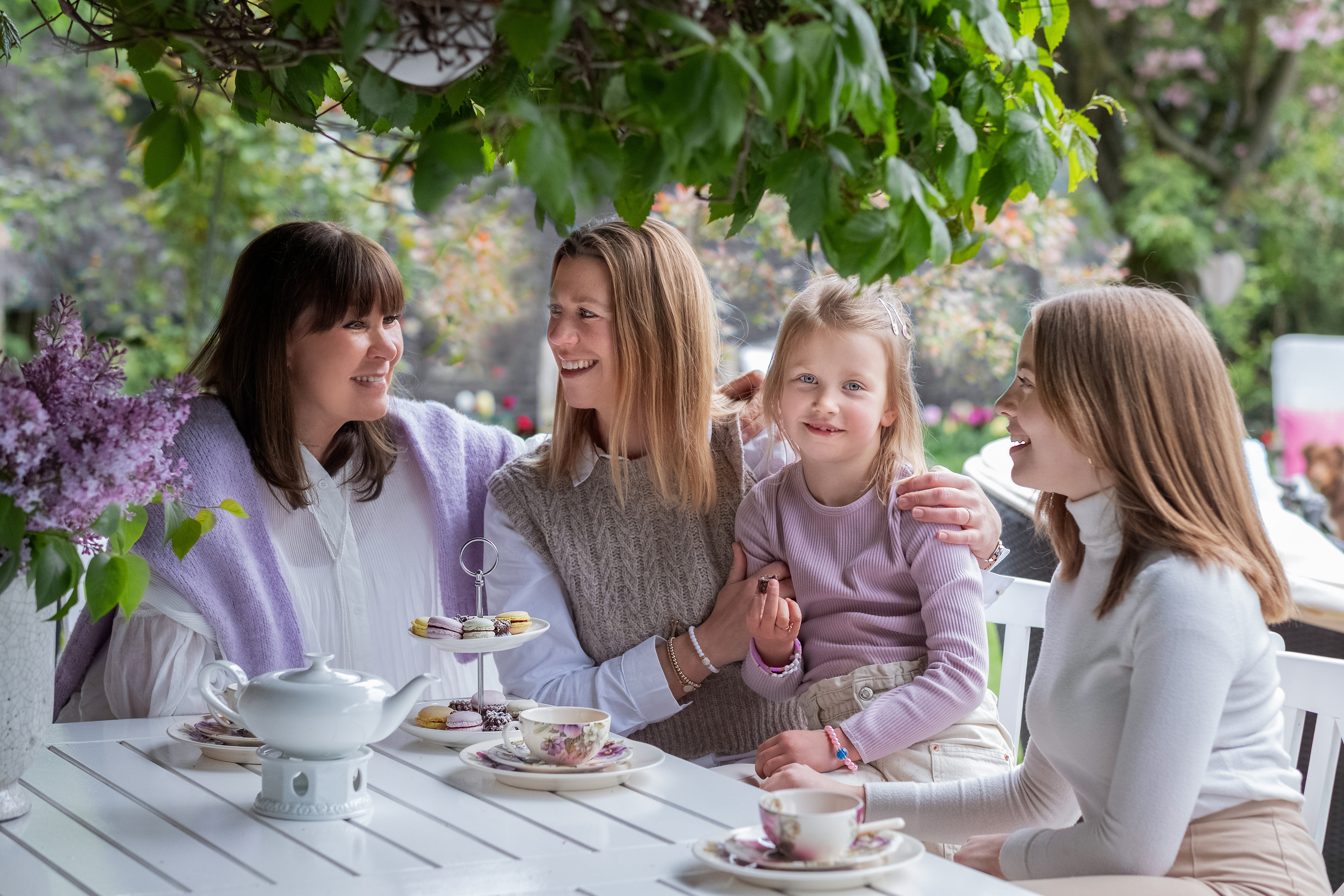 FAMILY PHOTOSHOOT IN GERMANY. Photographer in London and Europe. Фотограф в Лондоне и Европе