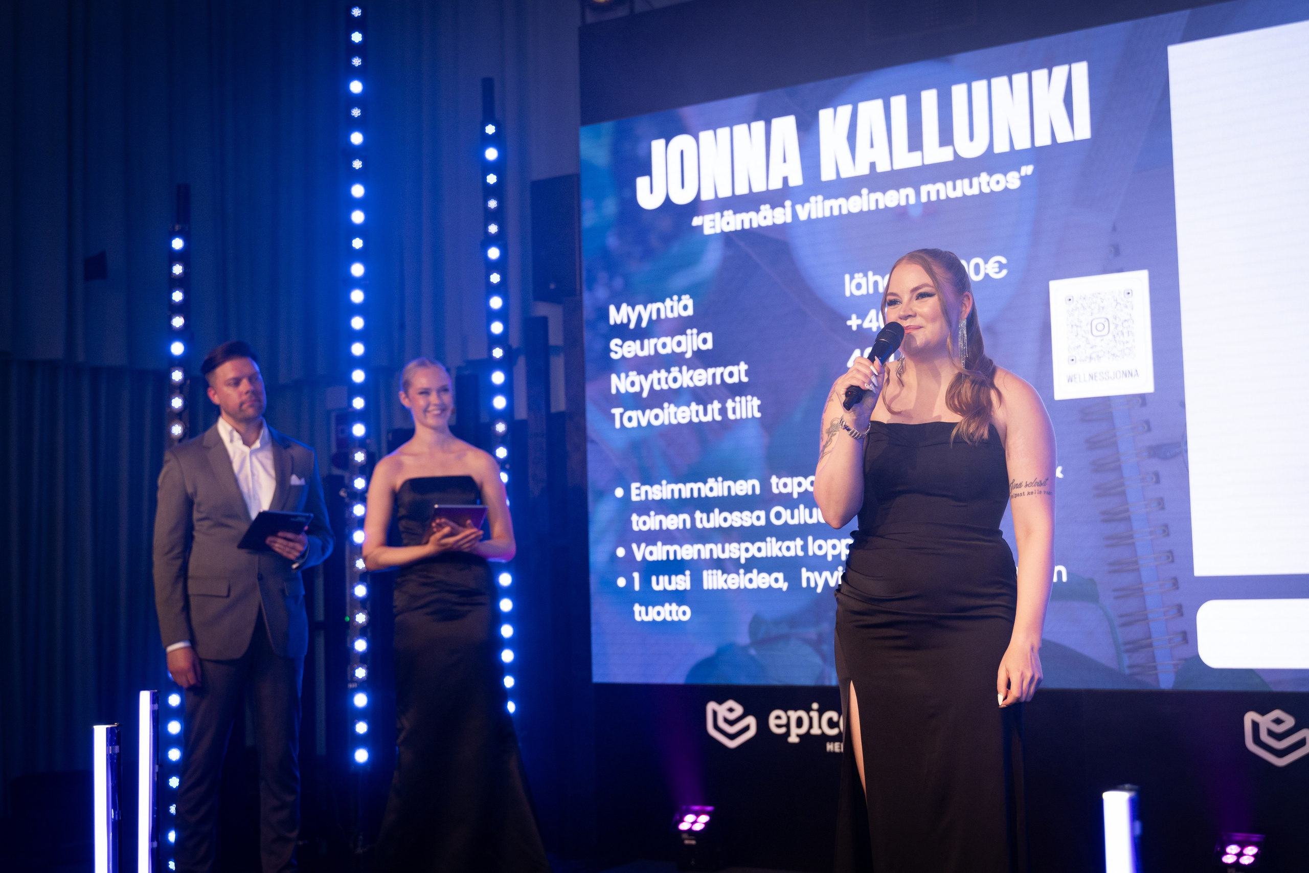 Juhla. Perhe-, hää- ja muotokuva valokuvaaja Helsingissä | Espoossa | Vantaa