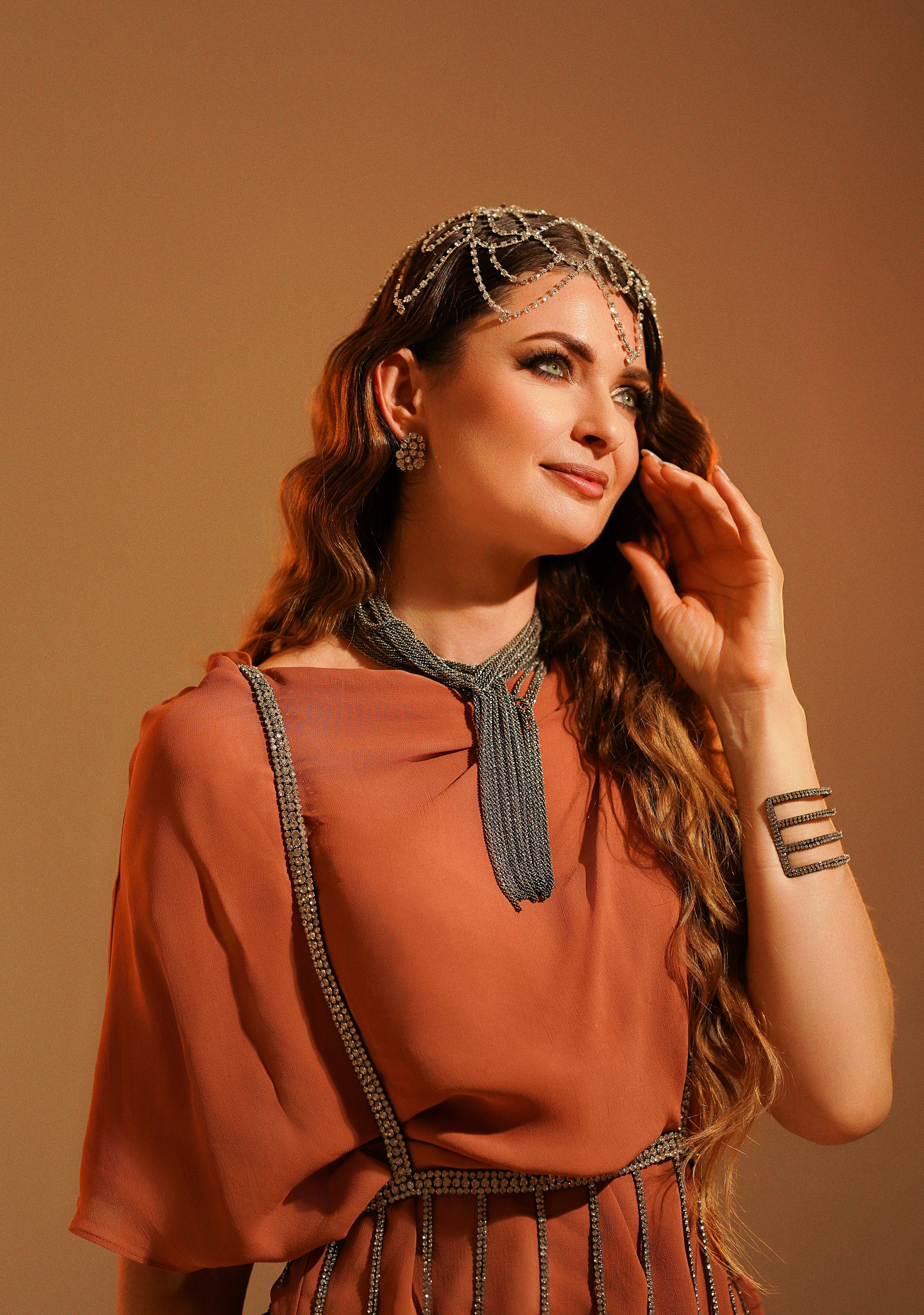 Фотосессия в Токио в стиле фильма «Дюна» — атмосферные студийные кадры. Фотограф в Токио Япония