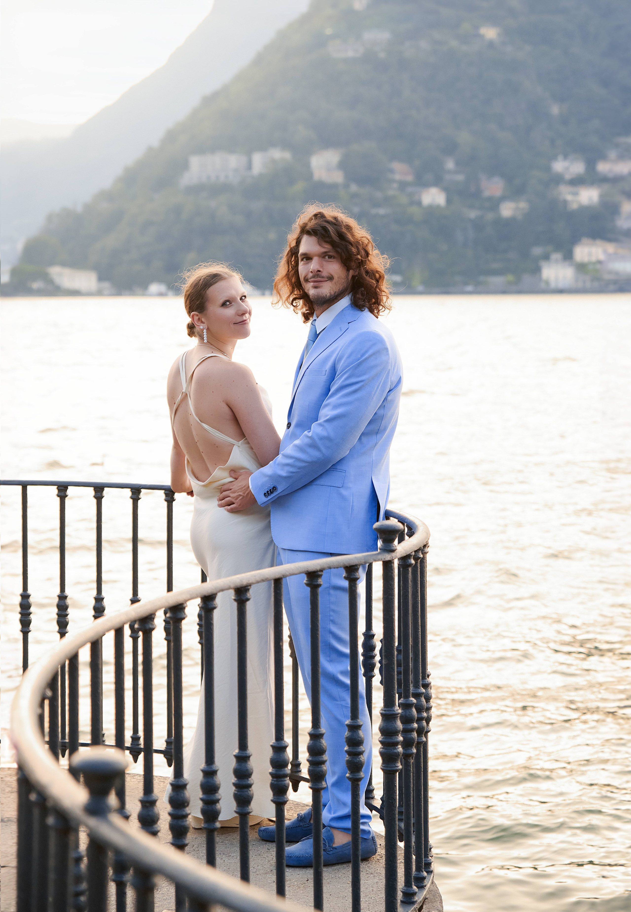 Angela & Fabbiano. Fotografo matrimonio Lago di Como Ferrari Media Production