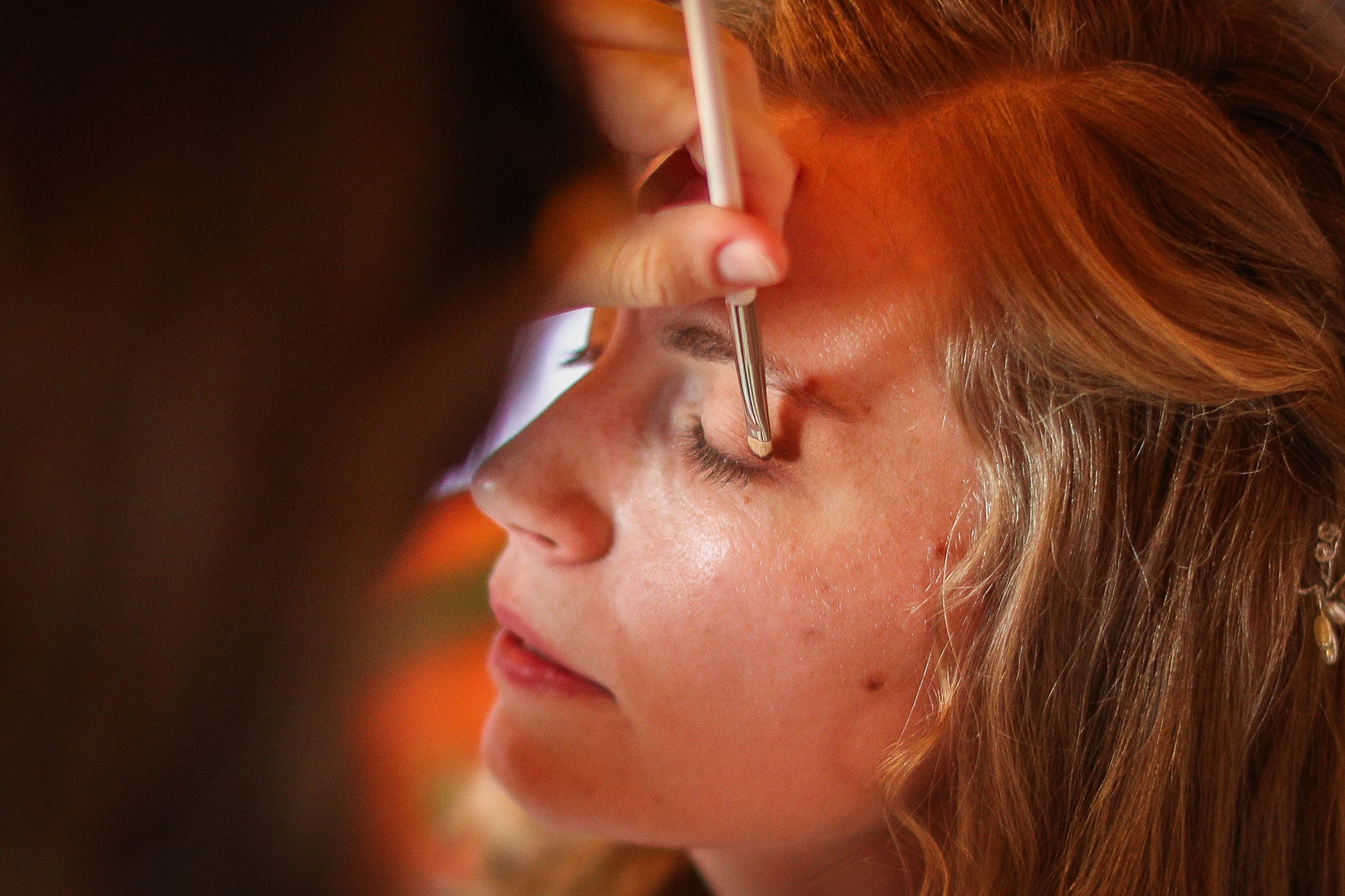 Orsi & Remus, eleganță în inima Transilvaniei. Rares Bucur is a professional wedding photographer based in Cluj-Napoca, Romania, specializing in wedding photography