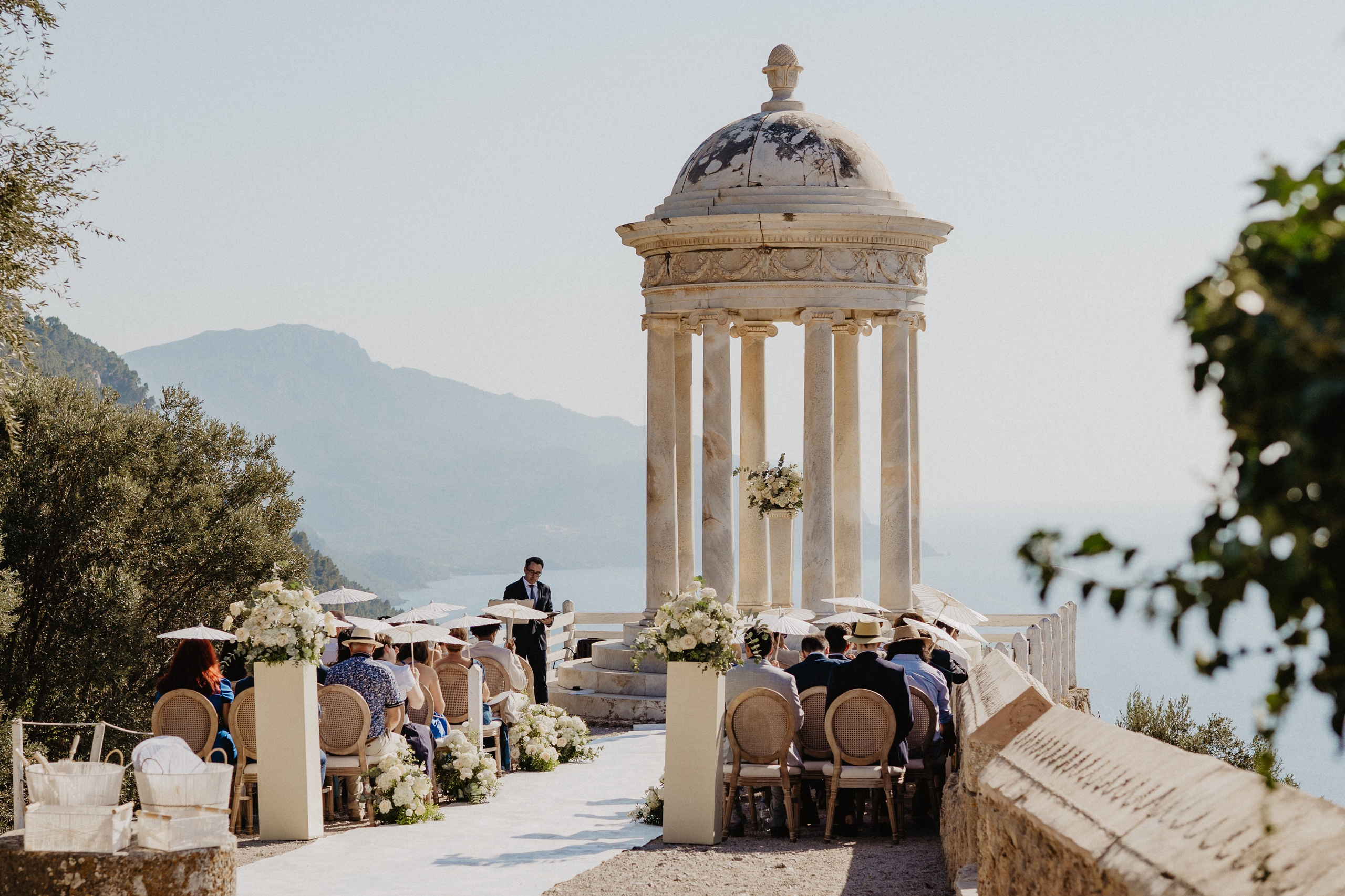 Wedding Ceremony in Son Marroig with Floriane et Timothee. Wedding Celebrant in Mallorca Iban Collin