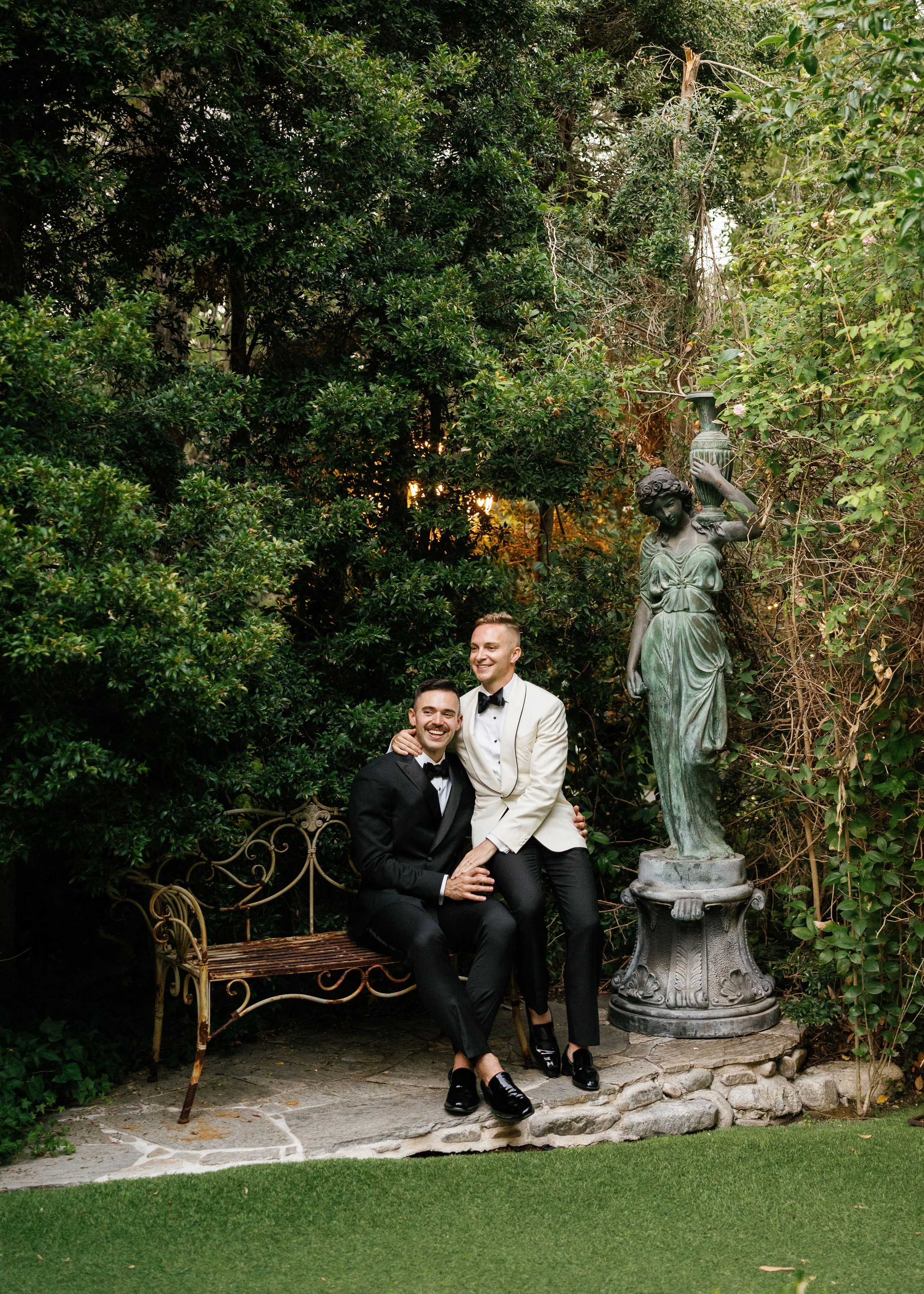 LGBT wedding photographer in California. Wedding Photography & Videography Team in California, Los Angeles, San Francisco, San Diego and Travel