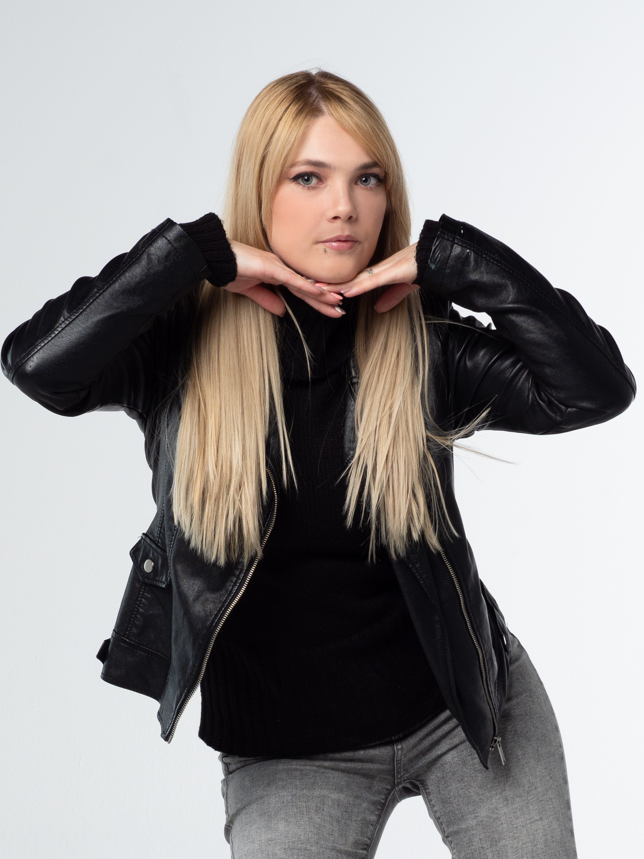 Shooting o sesion de fotos para modelos. Fotógrafa de Periodismo y Documentación, Teatro, Cine, Shooting para Modelos, Bodas, Bautizos, Comuniones, Familia y Eventos