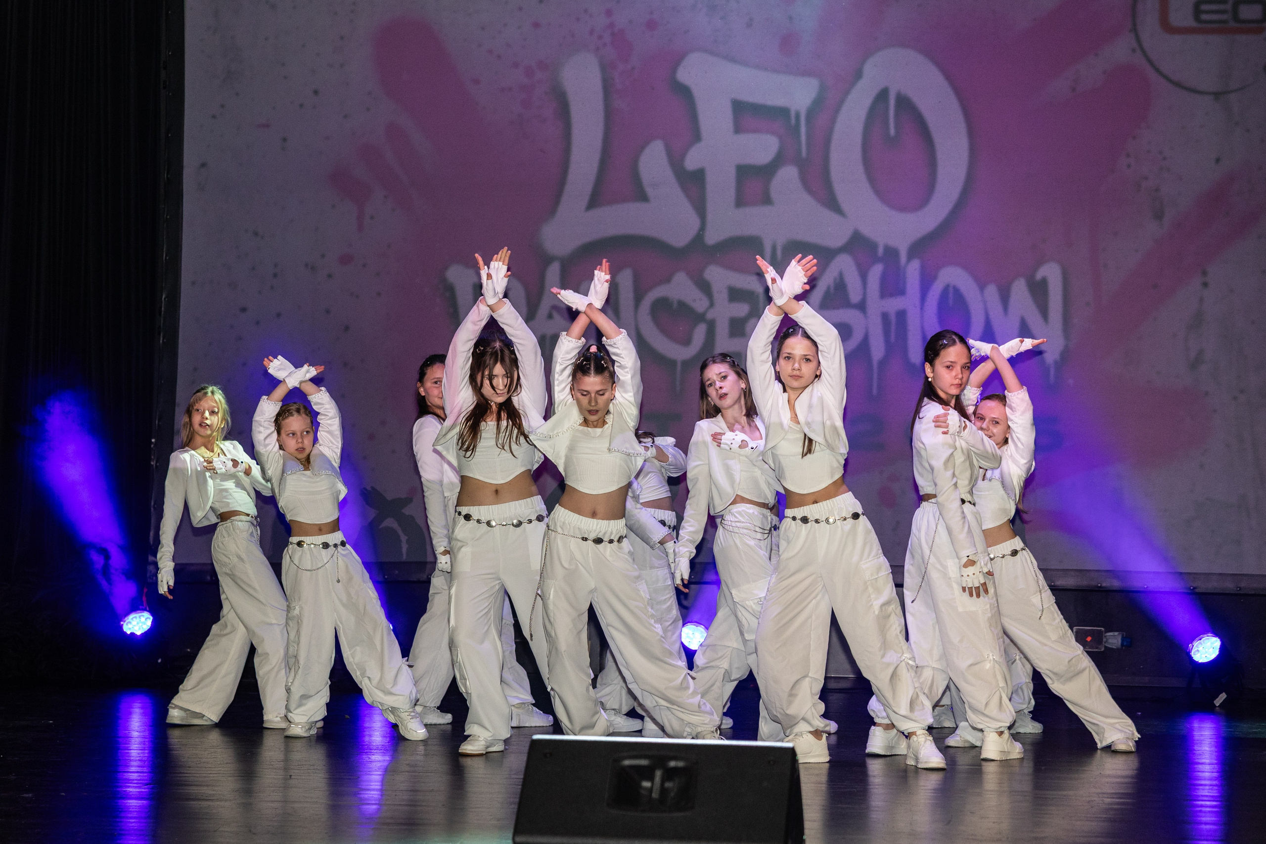 LEO DANCE SHOW WINTER 2025. Семейный и детский фотограф в Варшаве Мила Бобровская