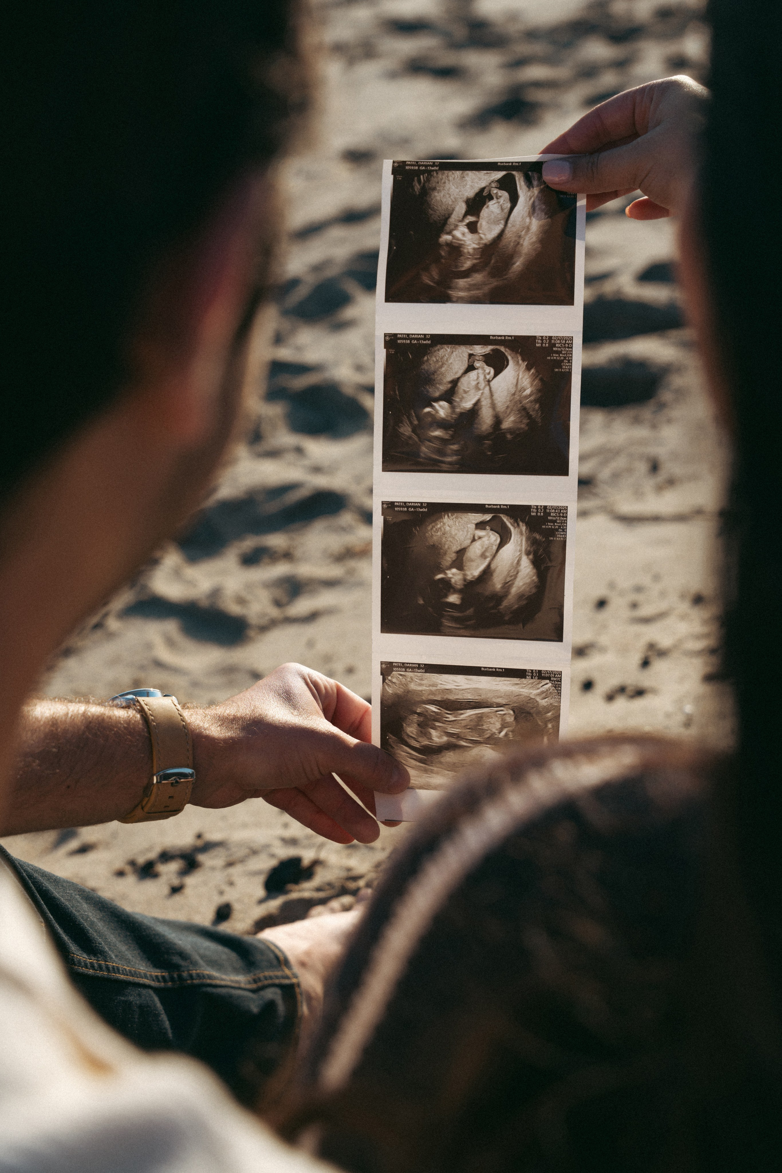 Santa Monica Family photographer. Los Angeles family photographer. Family photography. Family photoshoot. Maternity photoshoot. Beach family photoshoot. Home family photoshoot. Maternity beach photoshoot. Family holiday photoshoot. Family photographer. Photographer for families