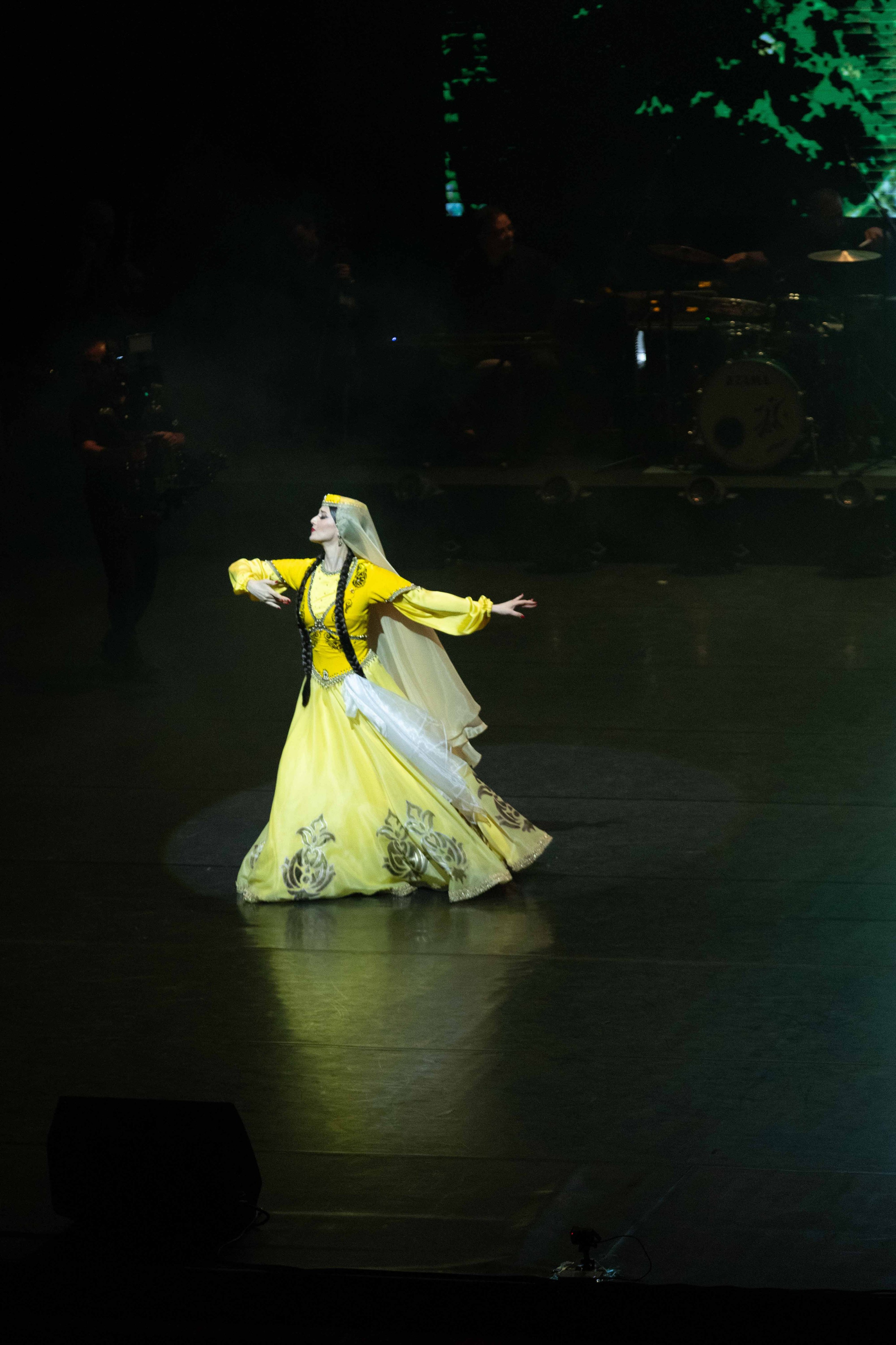 STATE DANCE ENSEMBLE. Wedding&Event photographer Ismail Rzayev in Baku