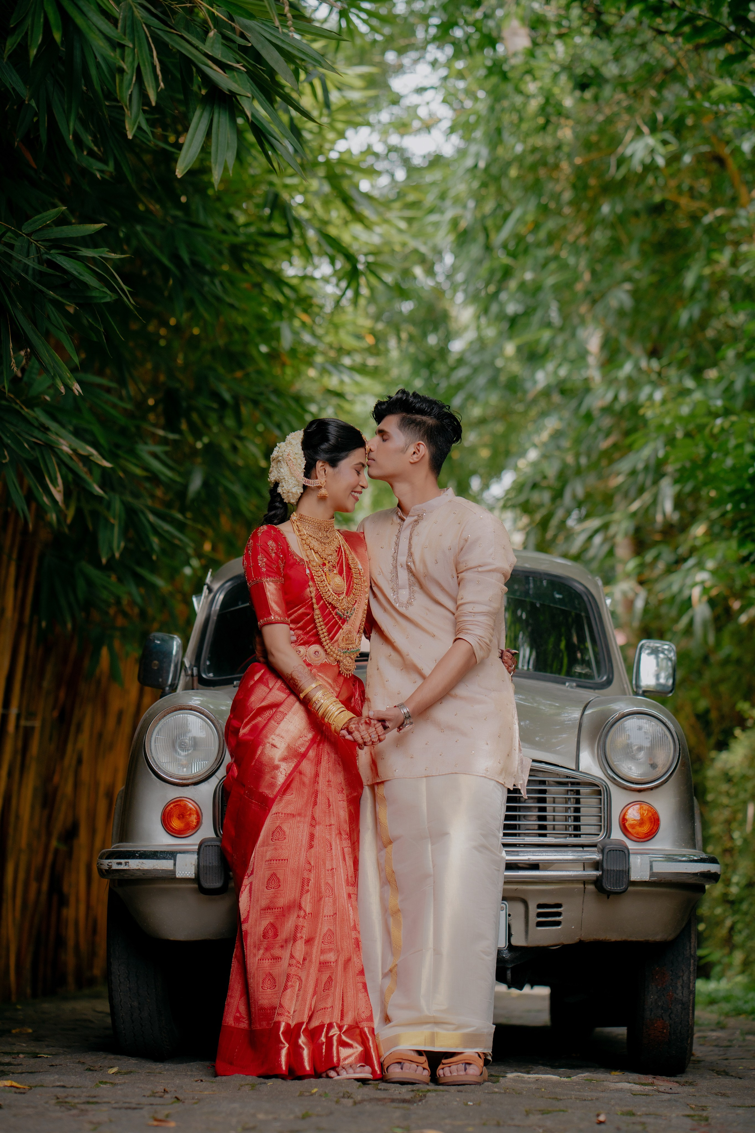 A Lovers Lyrical! ft. Athira & Abhilash. Fine art Wedding Photographers in India & Canada