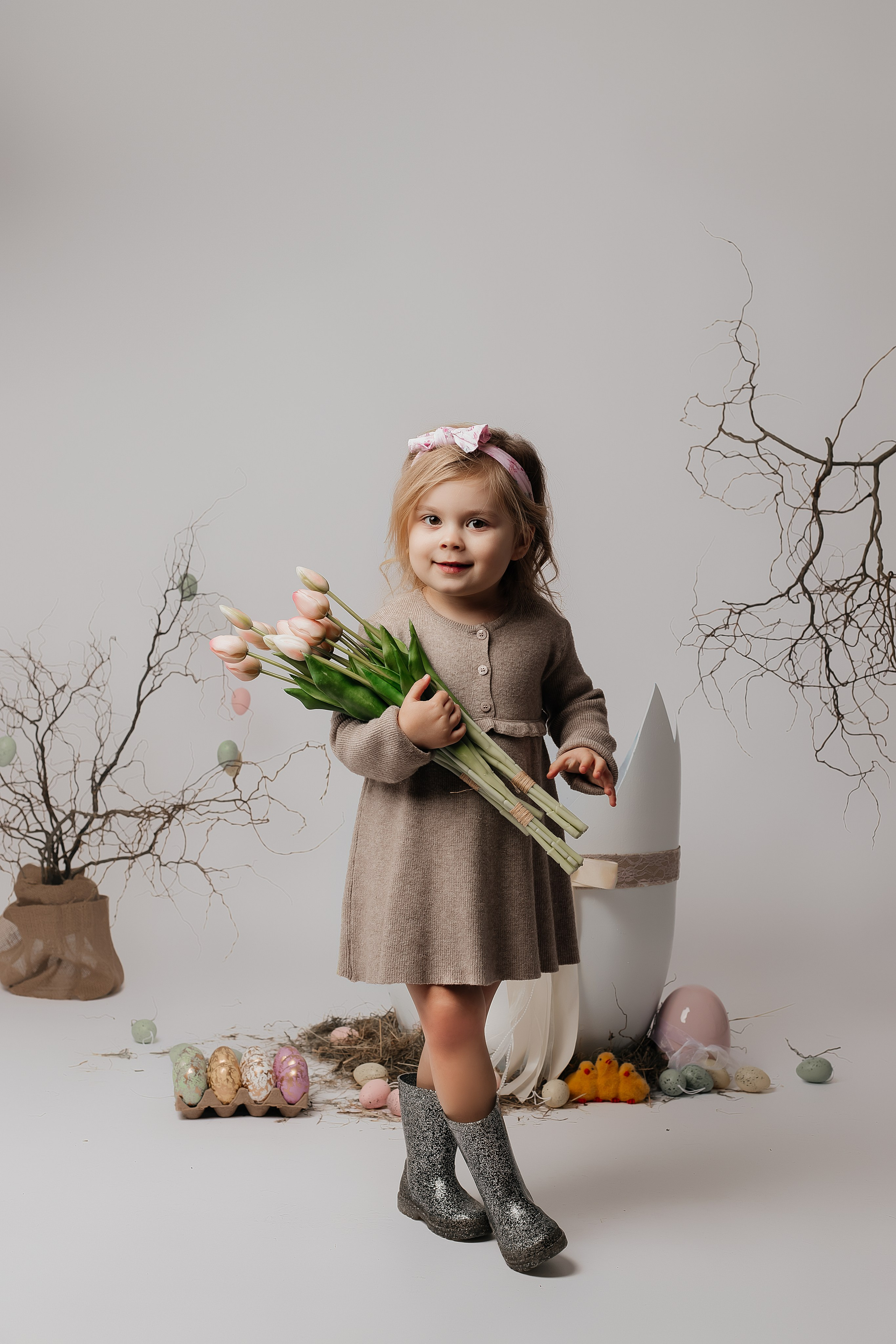 Ostershooting für Minis. Fotografin Heidenheim / Newborn, Babybauch & Familie - Nadine Schmalz