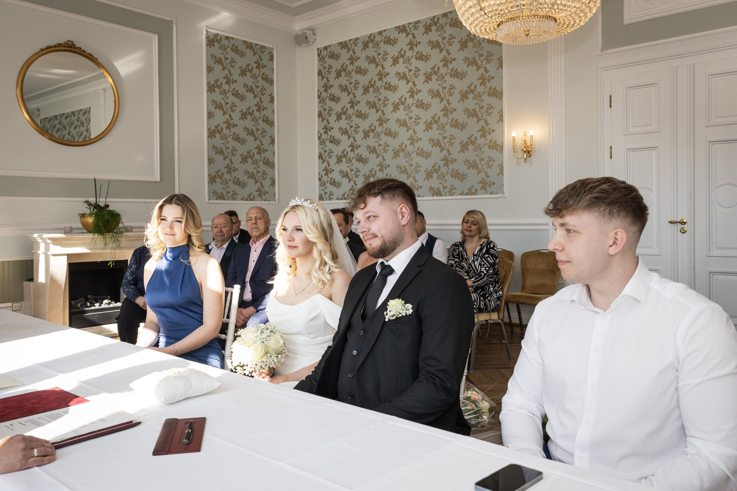 Standesamtliche Trauung Ovelgönne – Natürliche Hochzeitsfotos & Emotionale Reportagen!. Hochzeitsfotografin in Gütersloh | Authentische Hochzeitsreportagen | TK Photographie