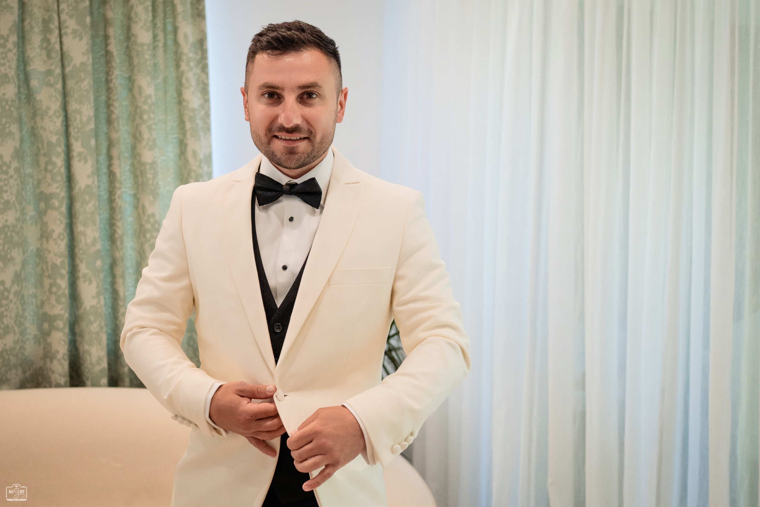 Iulian Arsinte | Fotograf de Nunta | R+E. Iulian Arsinte - Fotograf de Nunta - Neamt, Bacau, Suceava, Iasi