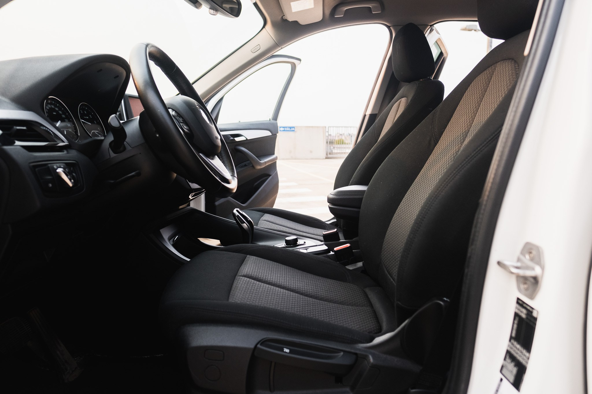 BMW X1. LOHA VISUALS — AUTOMOTIVE PHOTOGRAPHY